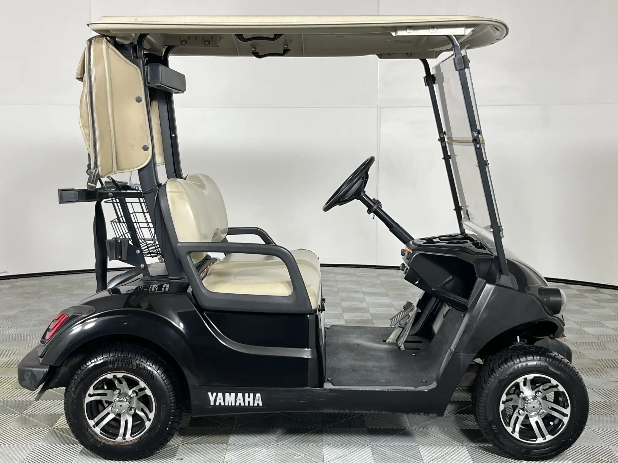 Yamaha Golf Cart