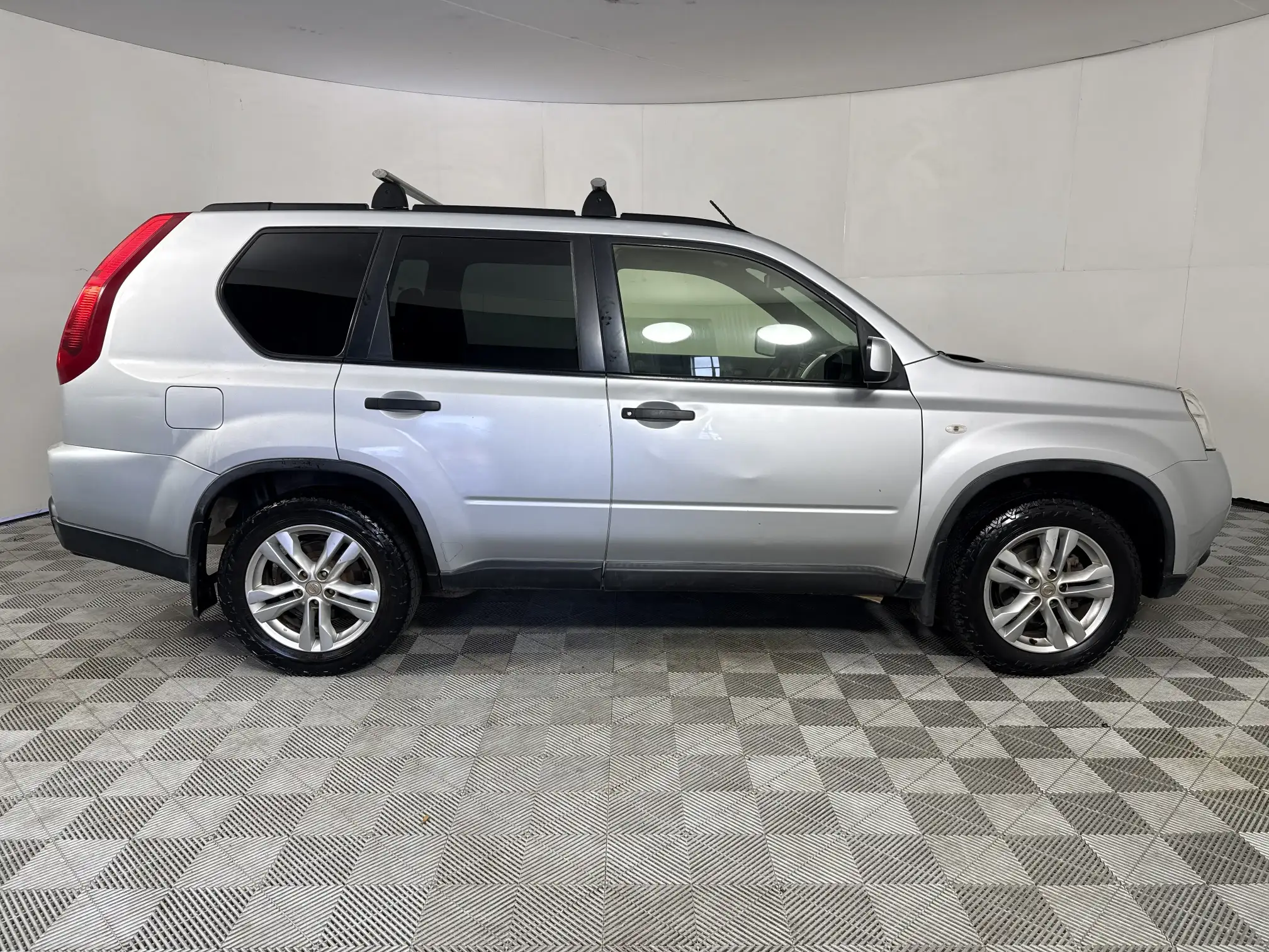 Nissan X Trail