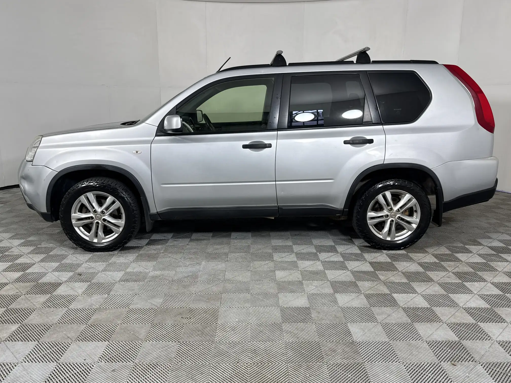 Nissan X Trail