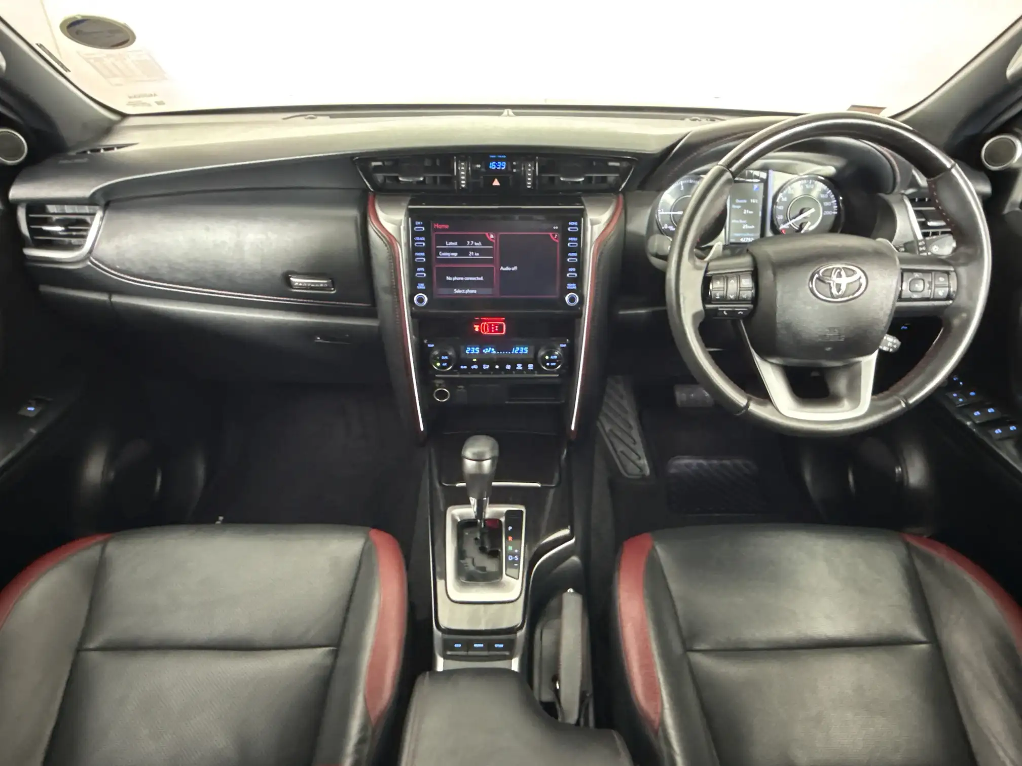 Toyota Fortuner
