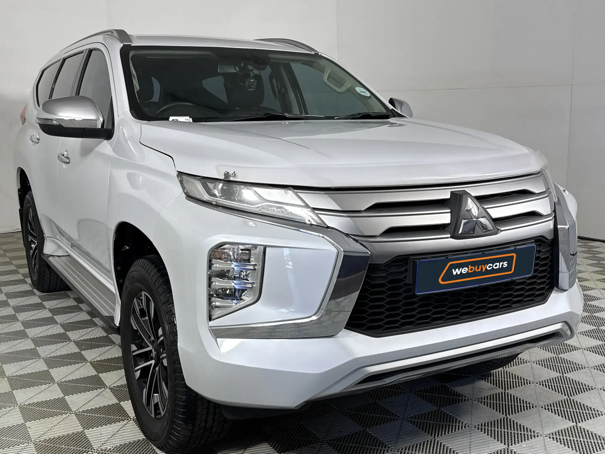 Mitsubishi Pajero Sport