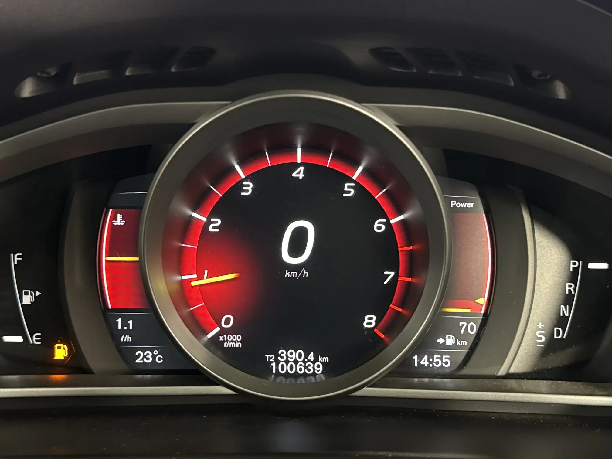 Volvo V40