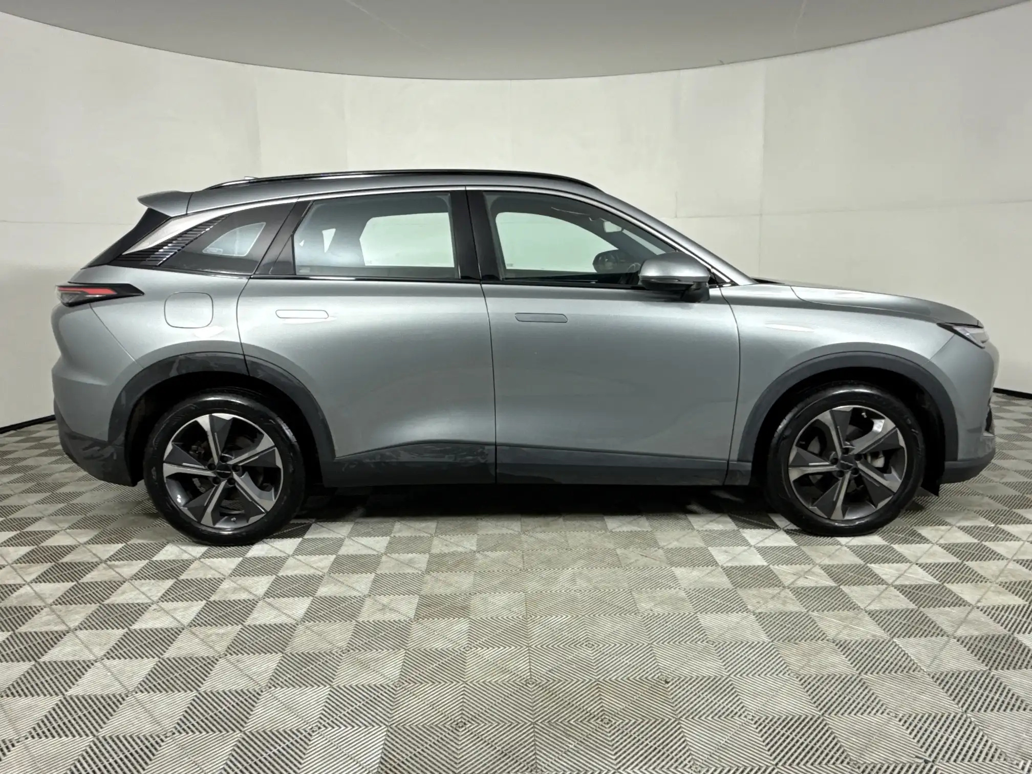 Baic X55