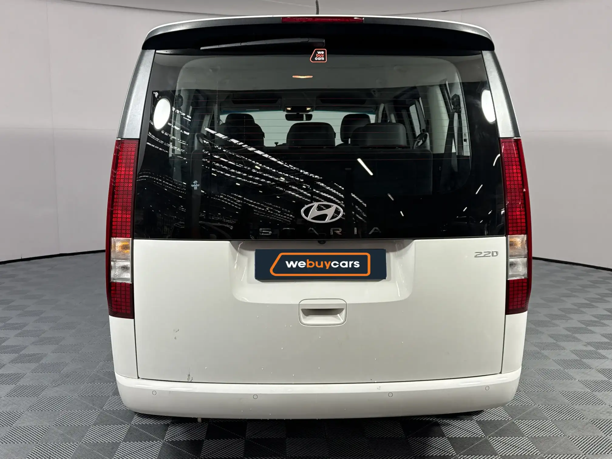 Hyundai Staria