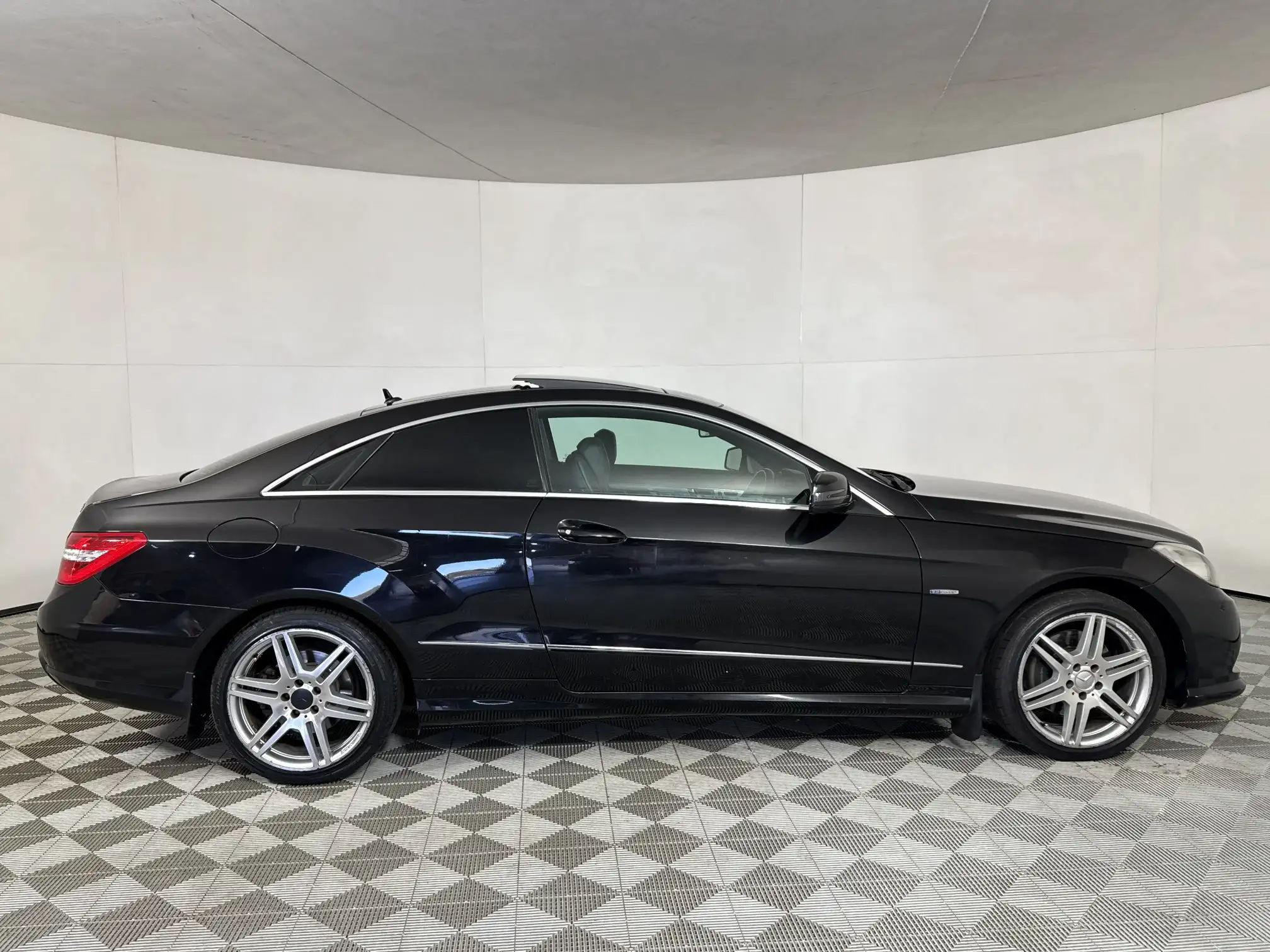 Mercedes-Benz E Class Coupe
