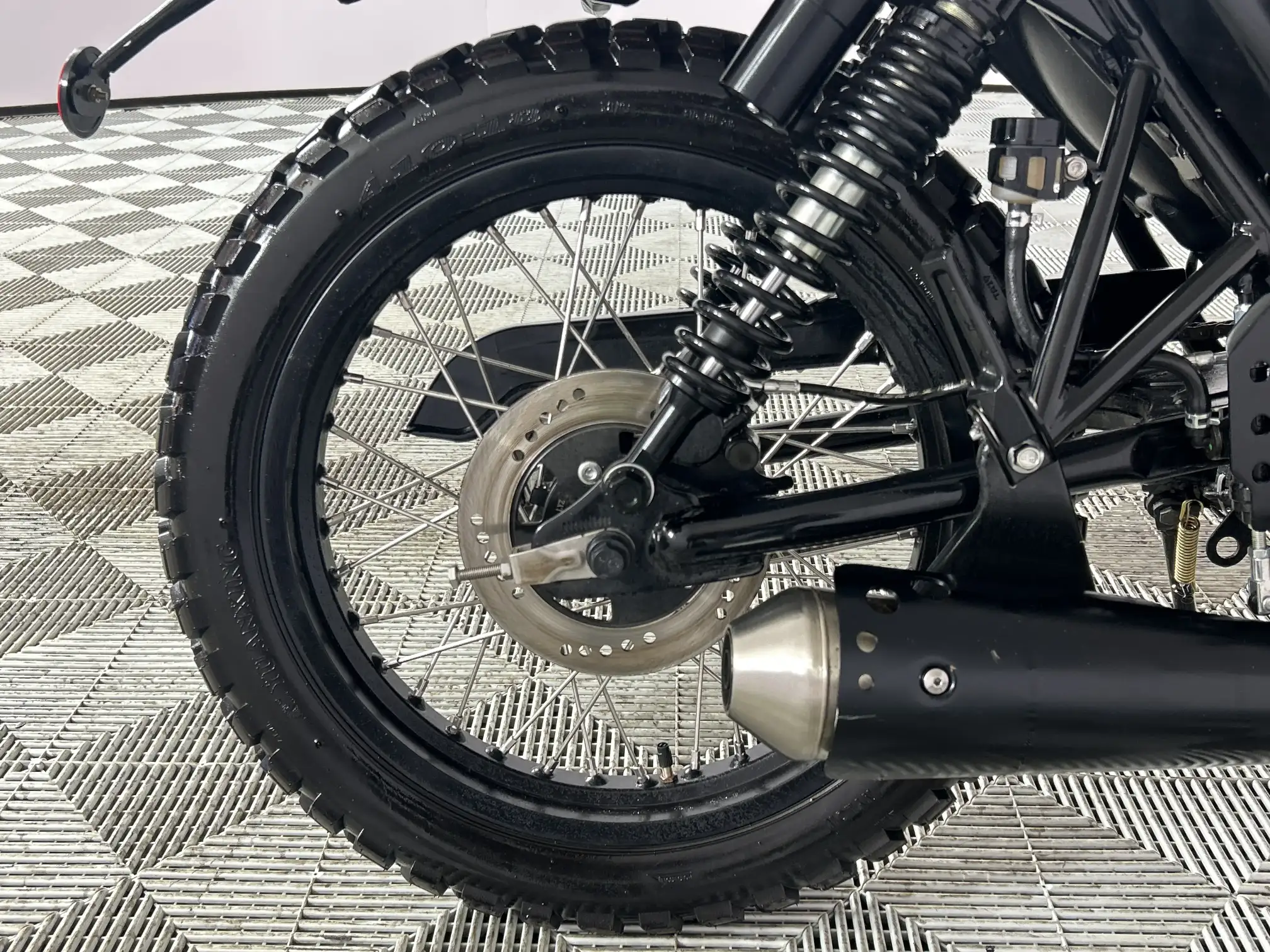 Mutt 125