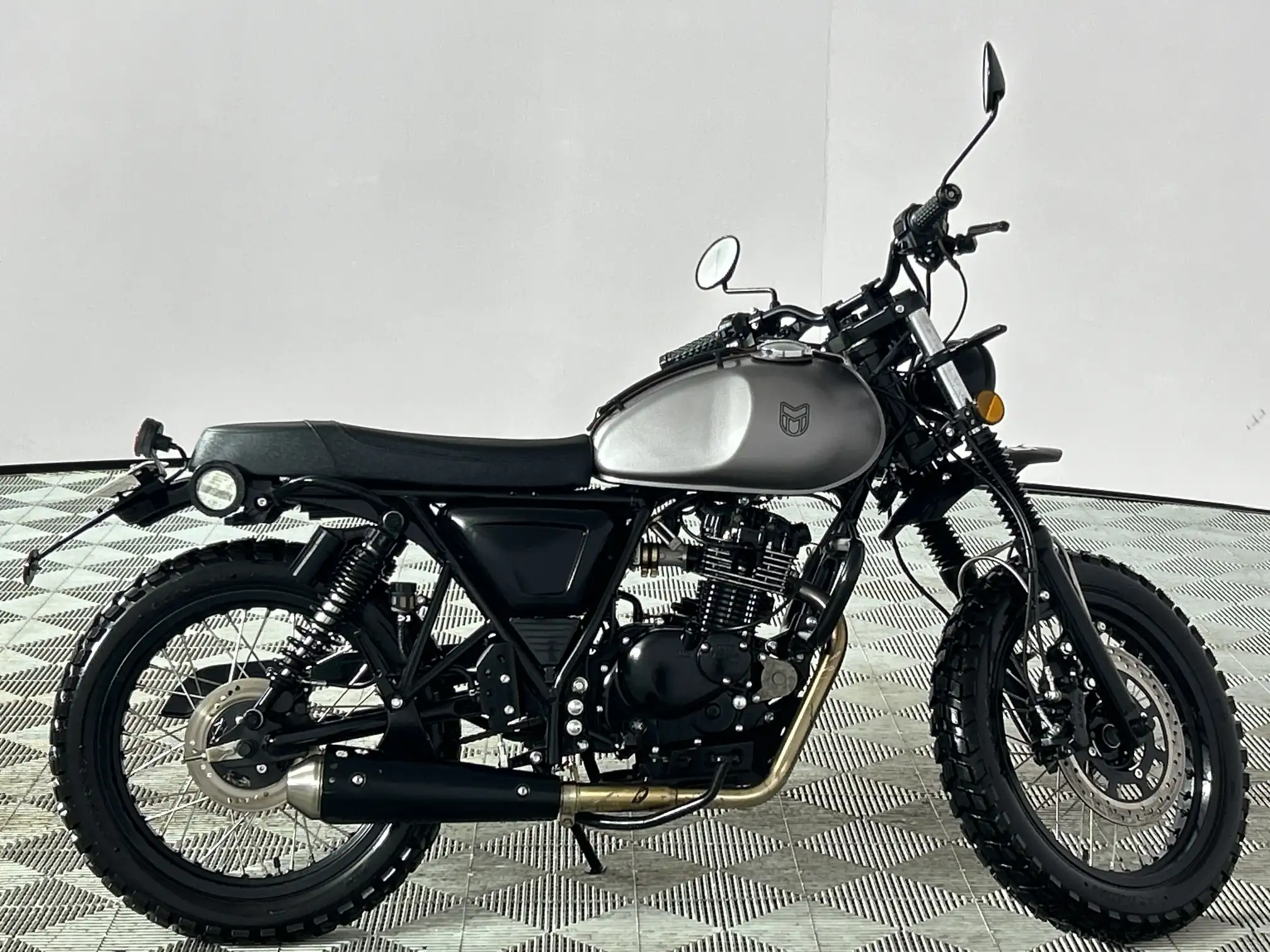 Mutt 125