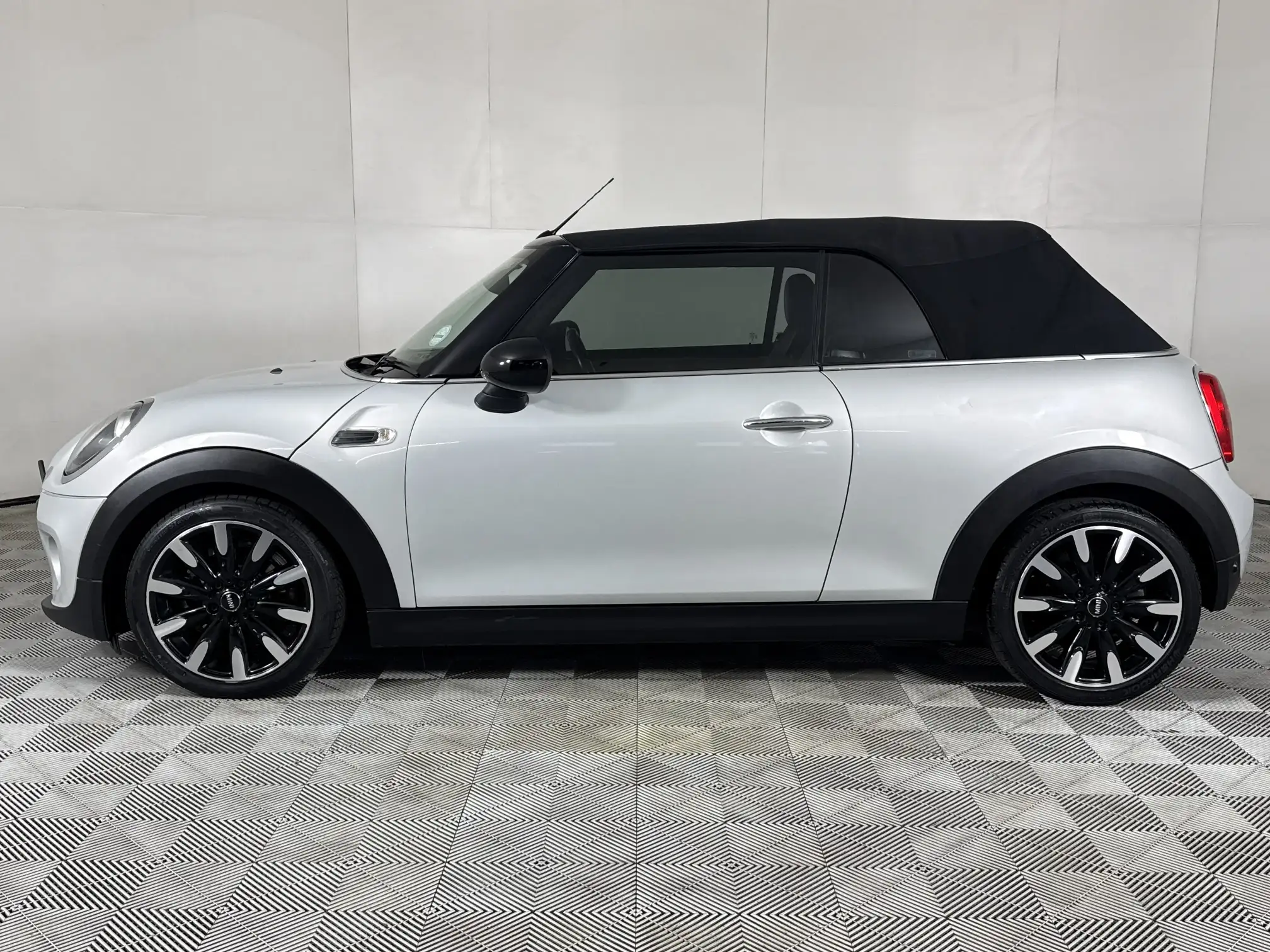 Mini Cooper Convertible