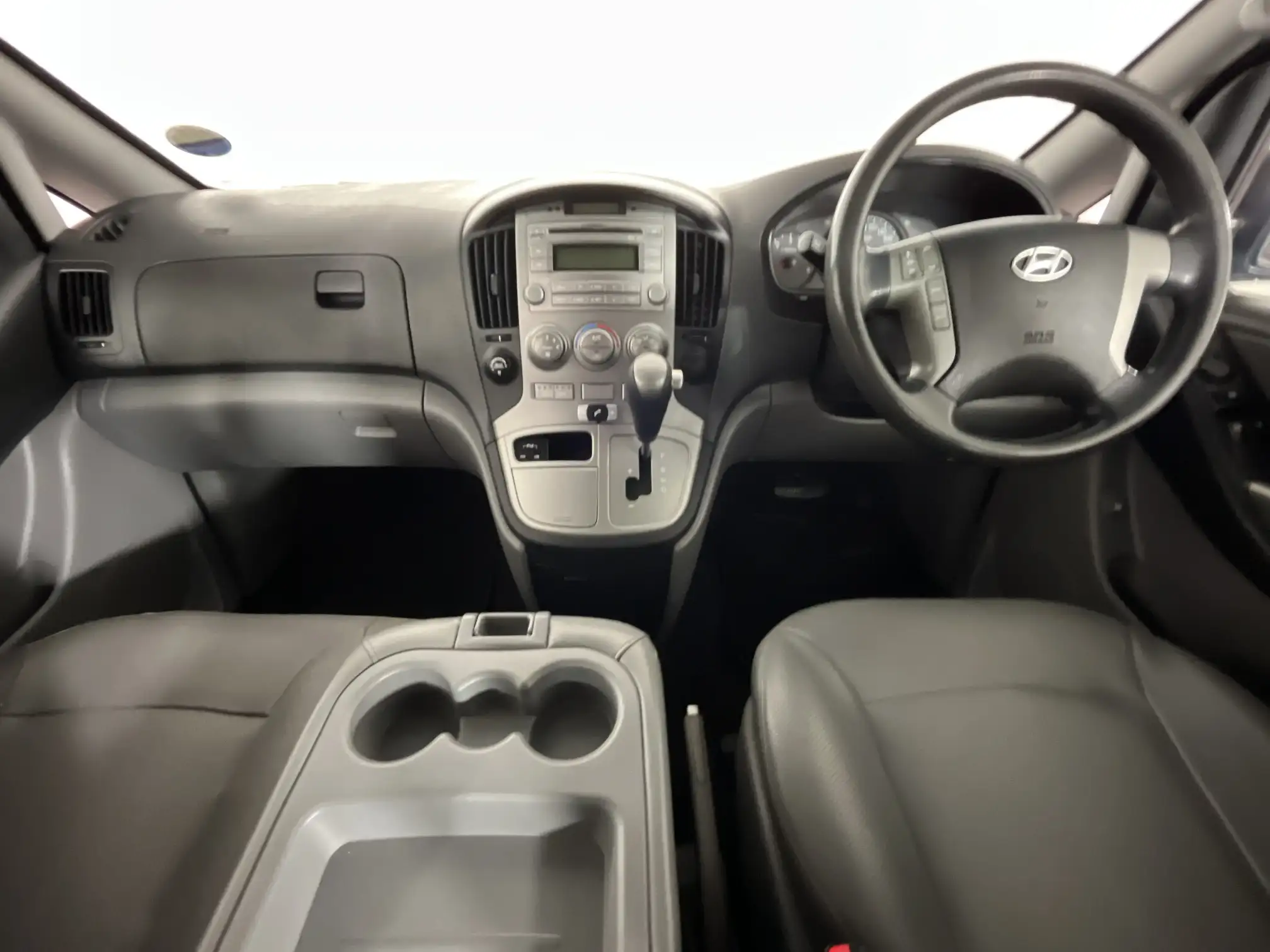 Hyundai H-1