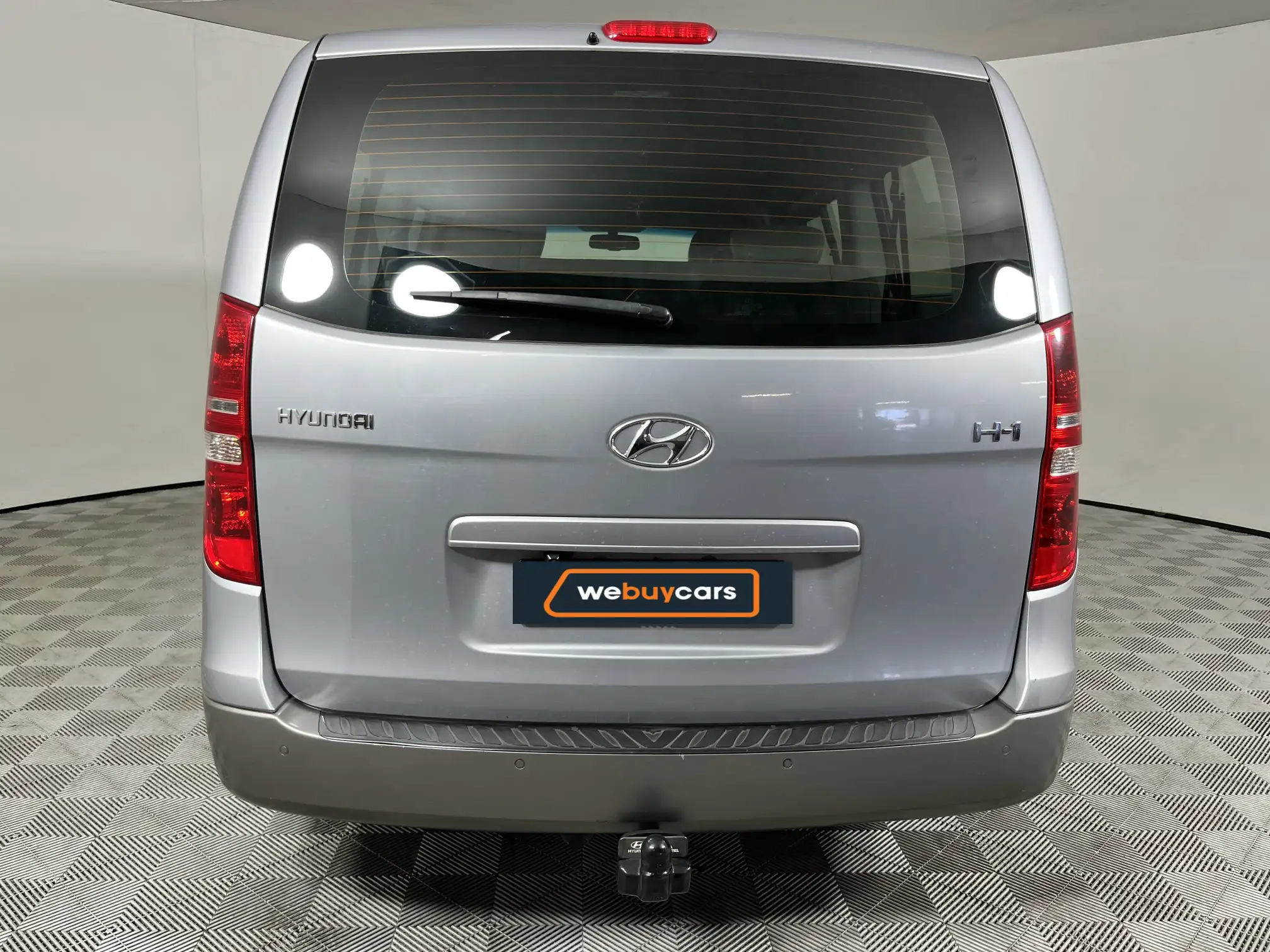 Hyundai H-1