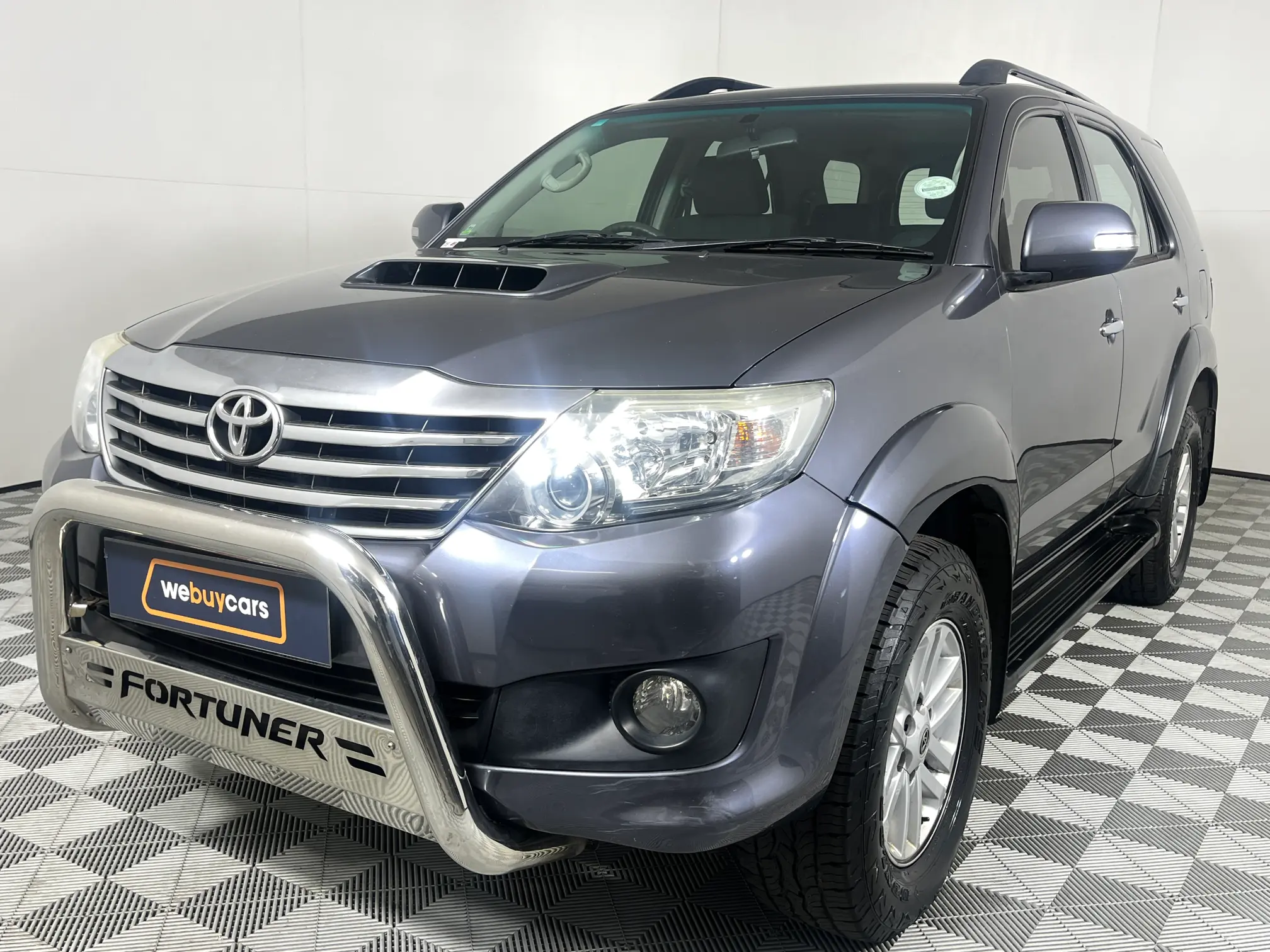 2014 Toyota Fortuner 2.5d-4d RB