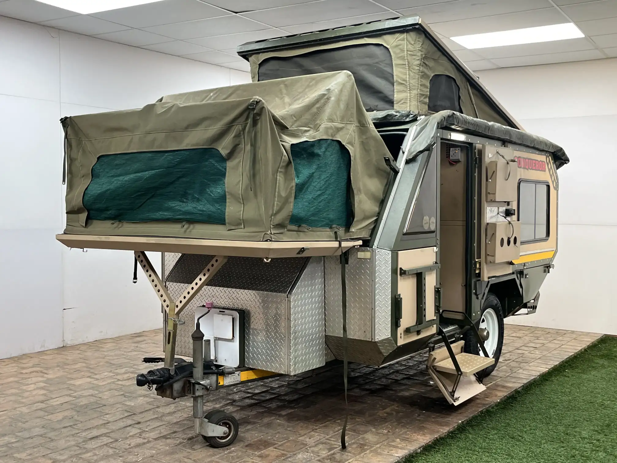 2007 Conqueror Commander 