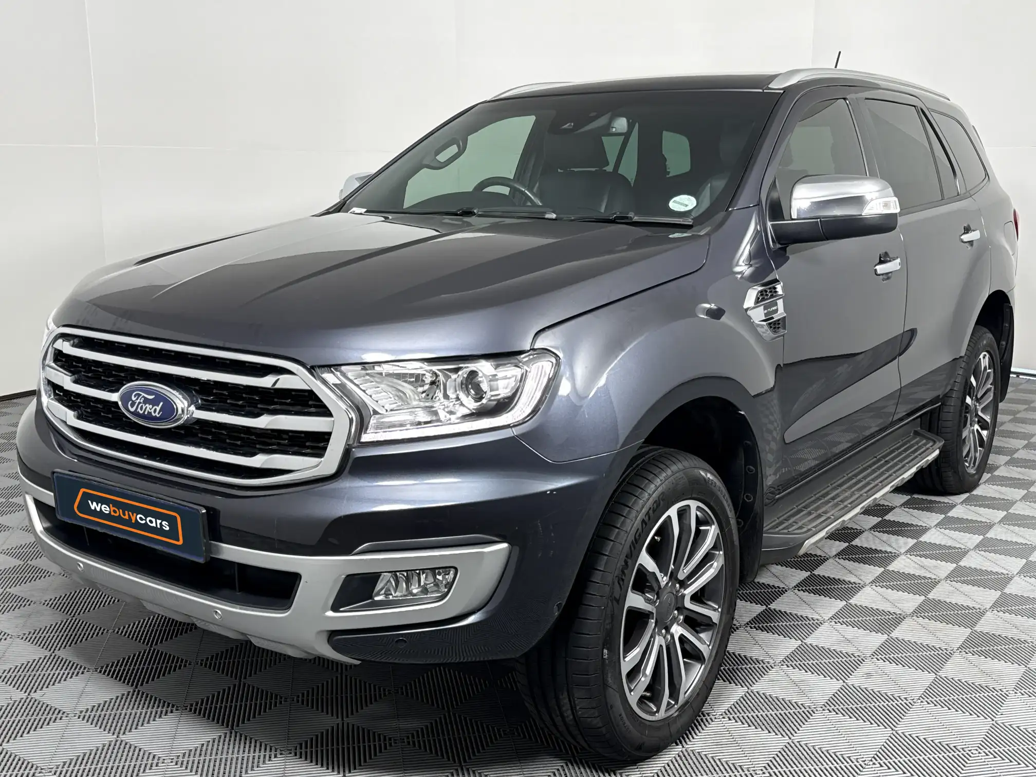 2020 Ford Everest