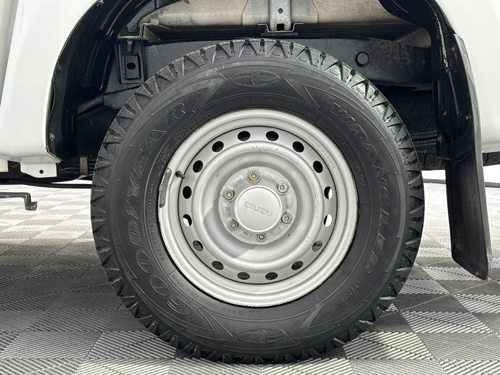 Isuzu D-MAX