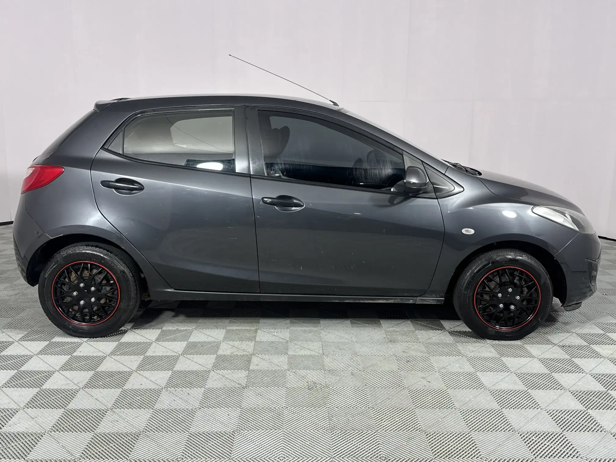 Mazda Mazda 2