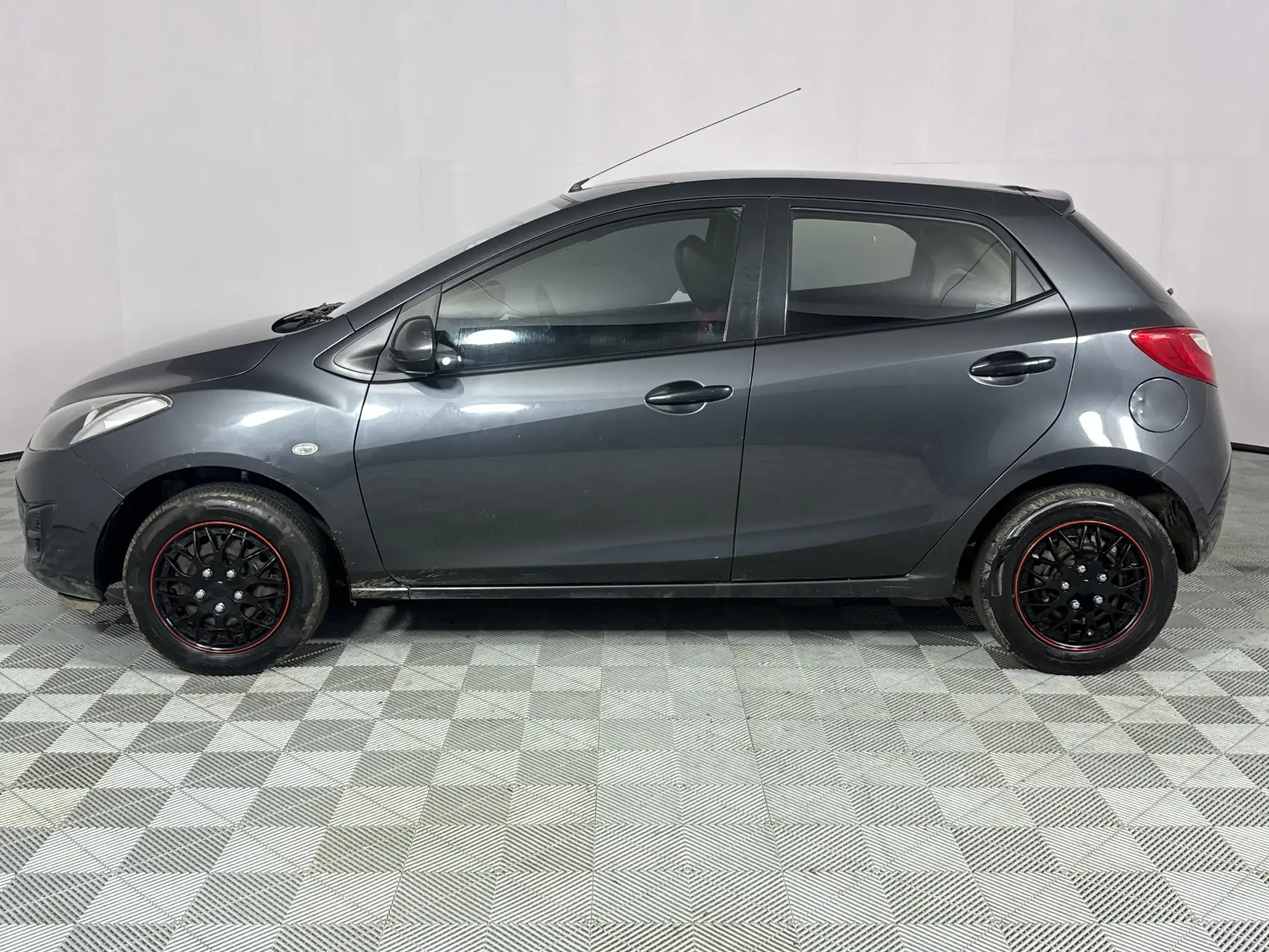 Mazda Mazda 2