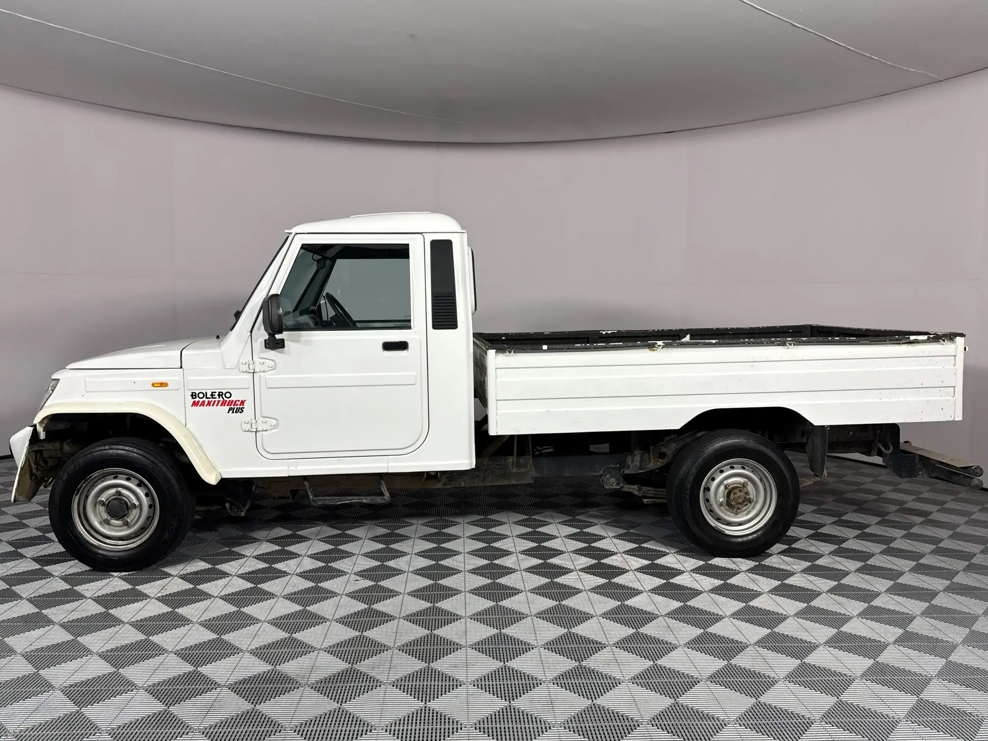 Mahindra Bolero
