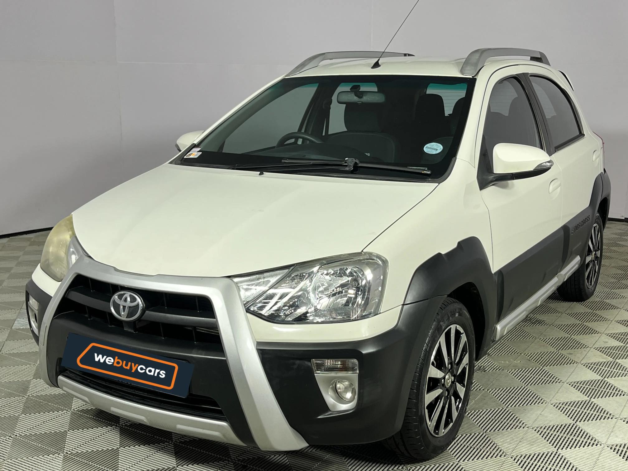 Toyota Etios Cross 1.5 Xs Hatch