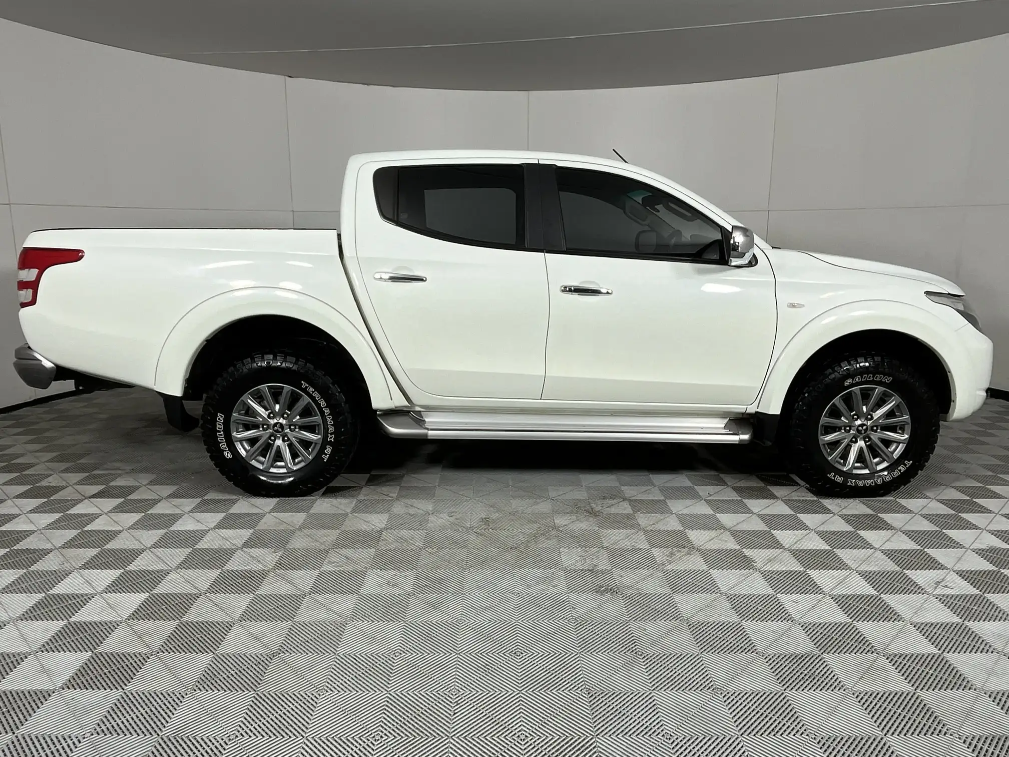 Mitsubishi Triton