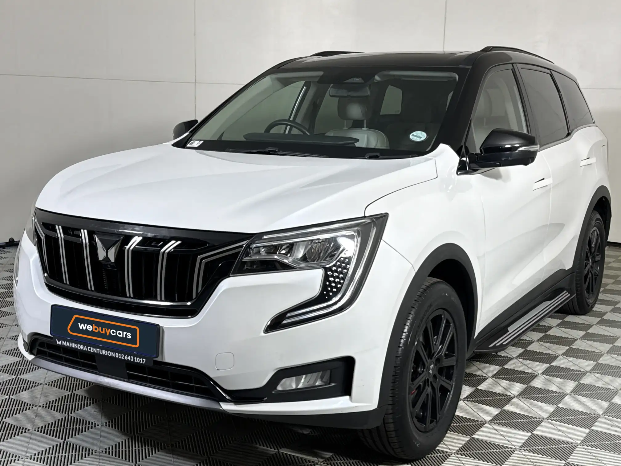 2022 Mahindra XUV 700