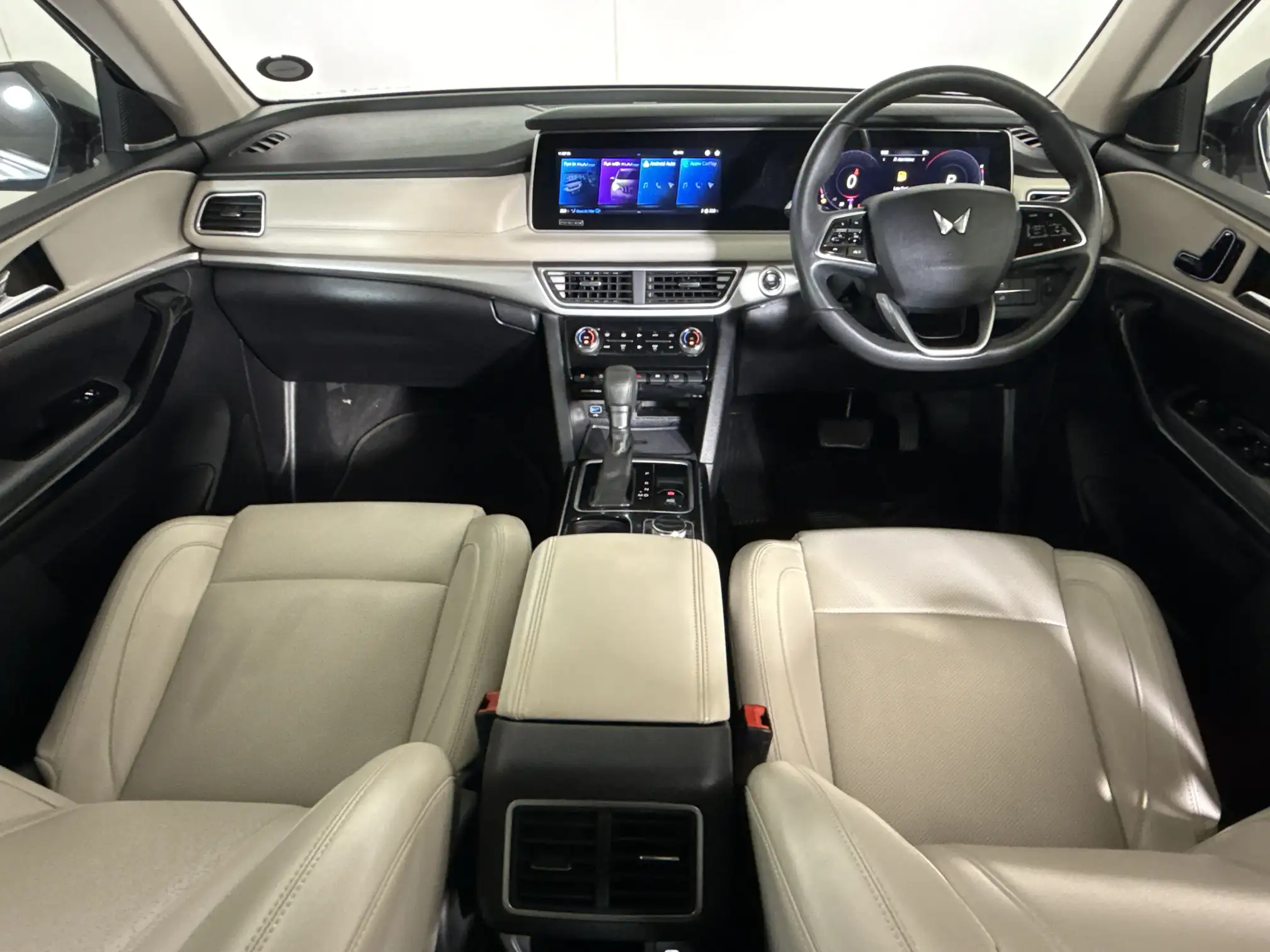 Mahindra XUV 700