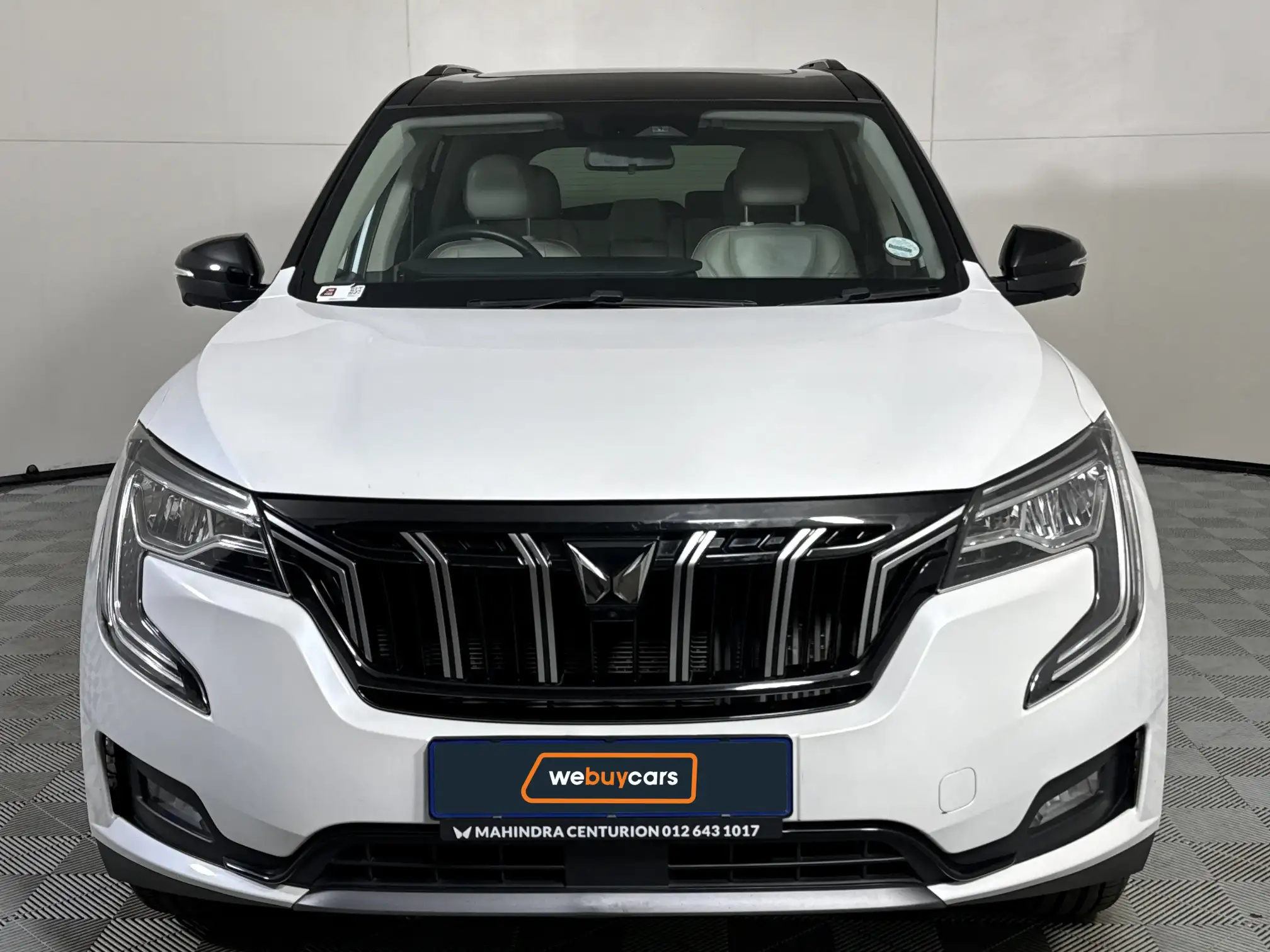 Mahindra XUV 700