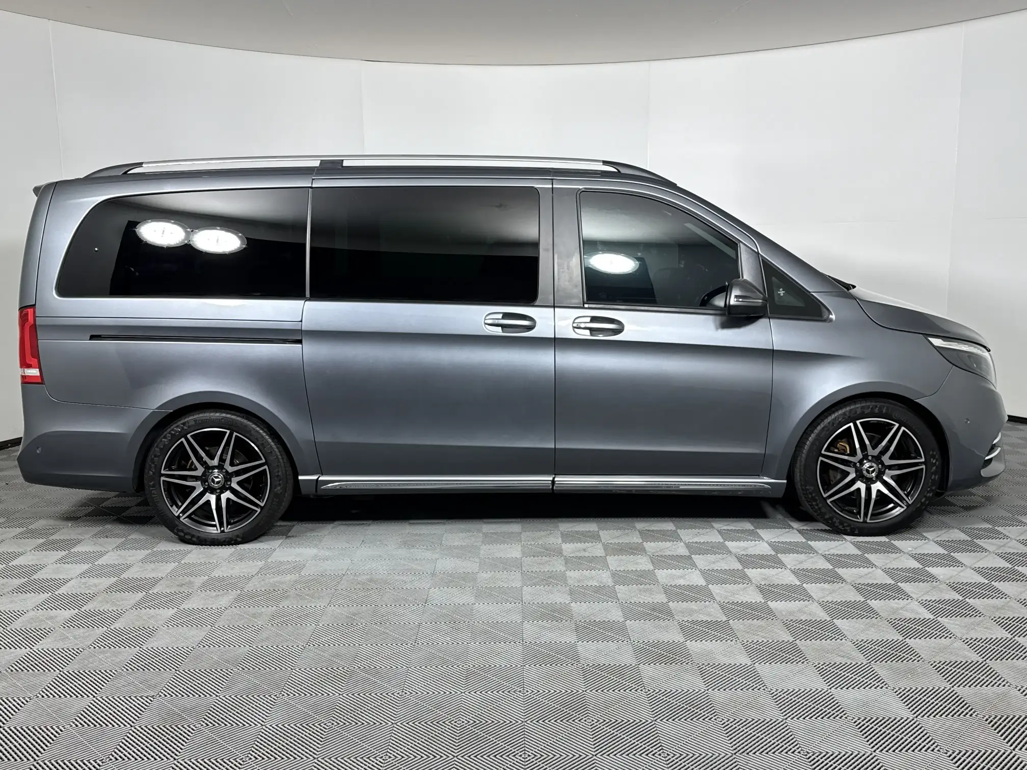 Mercedes-Benz V Class