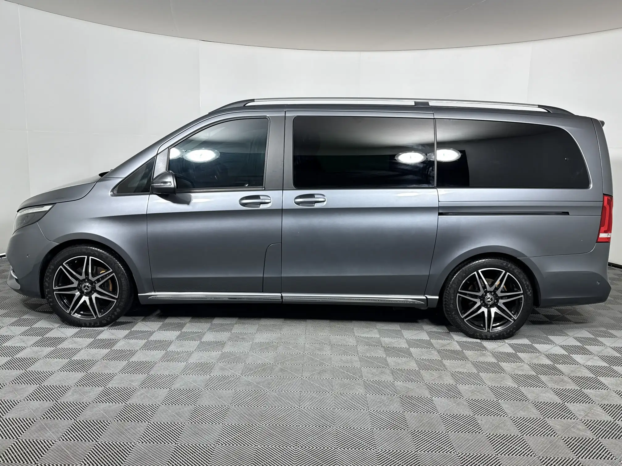 Mercedes-Benz V Class