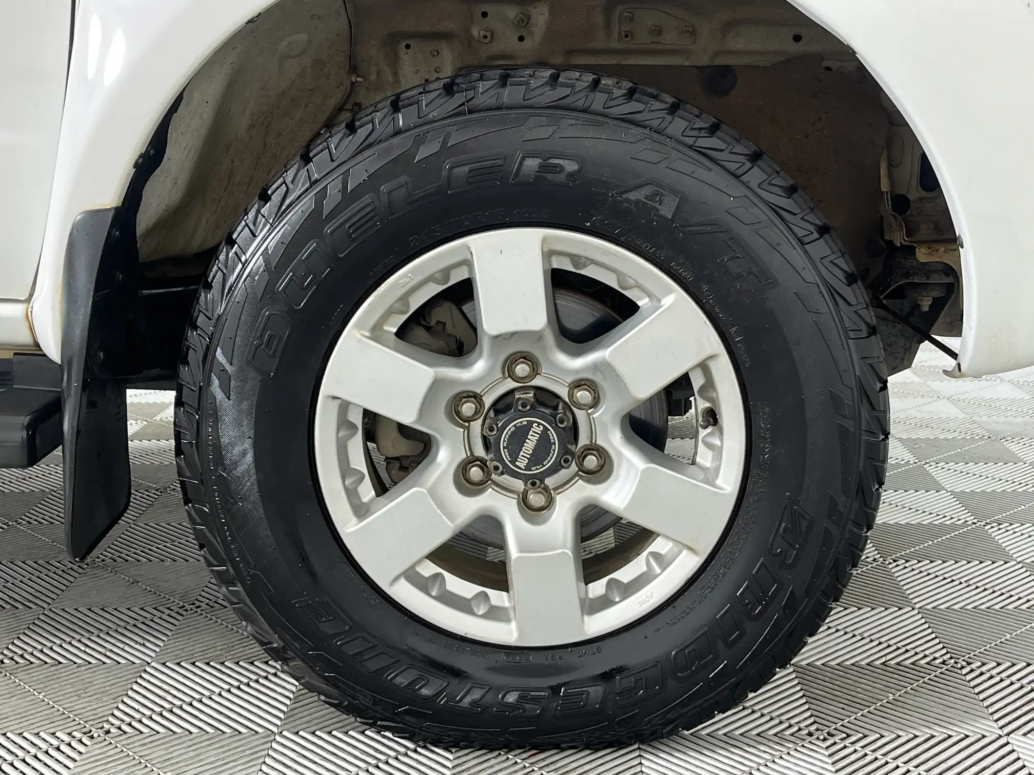 Nissan Hardbody