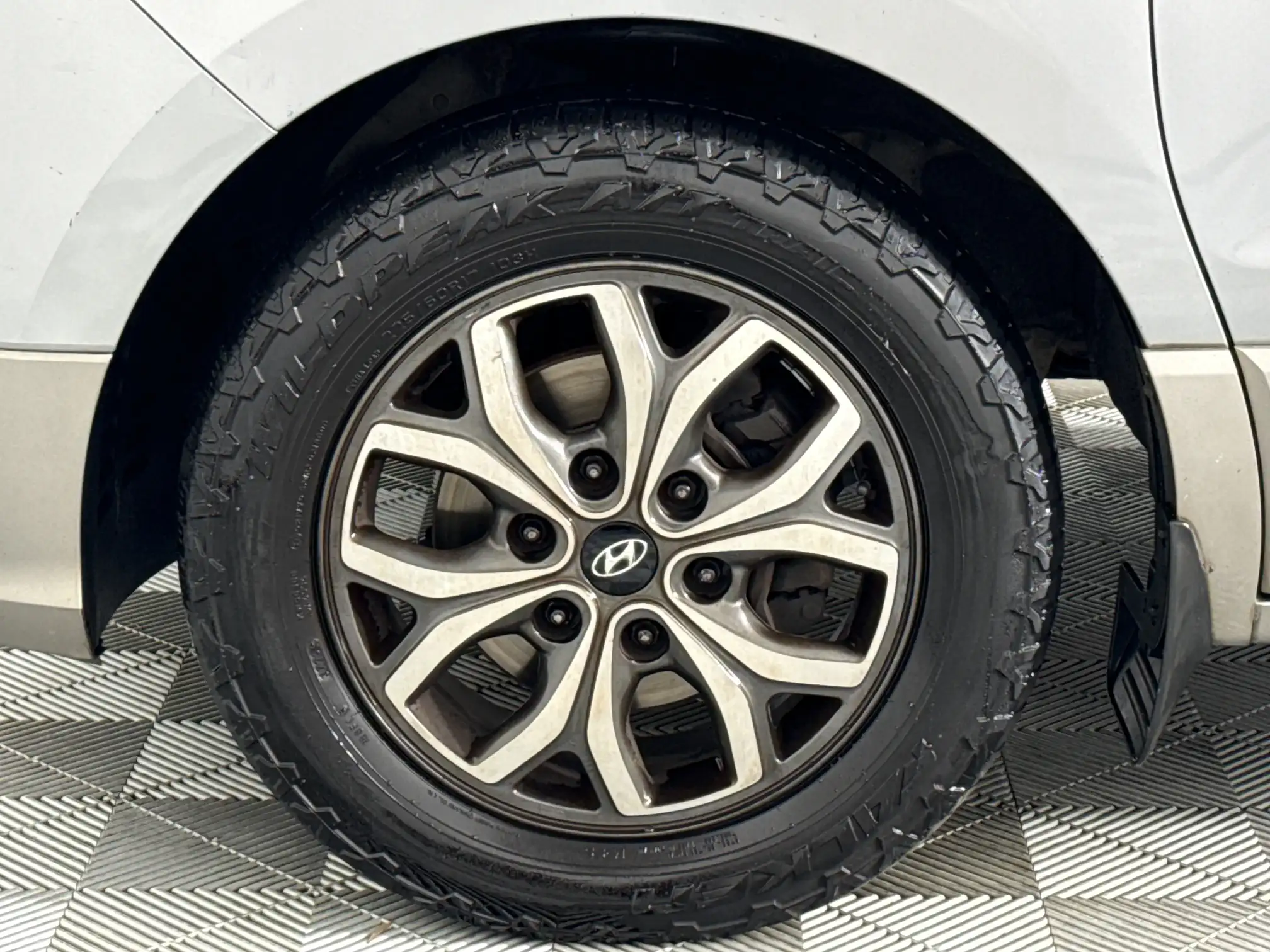 Hyundai H-1