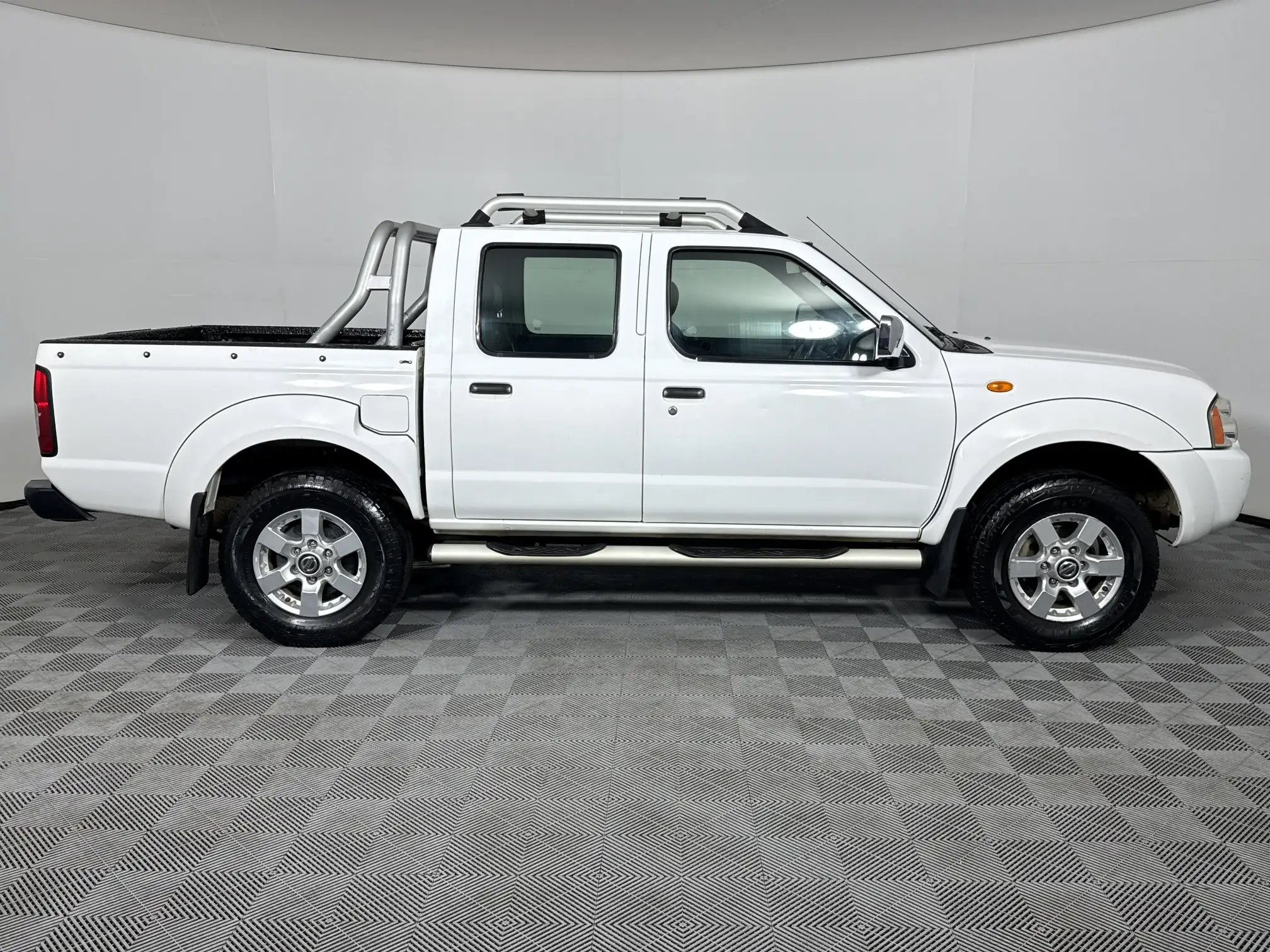Nissan Hardbody