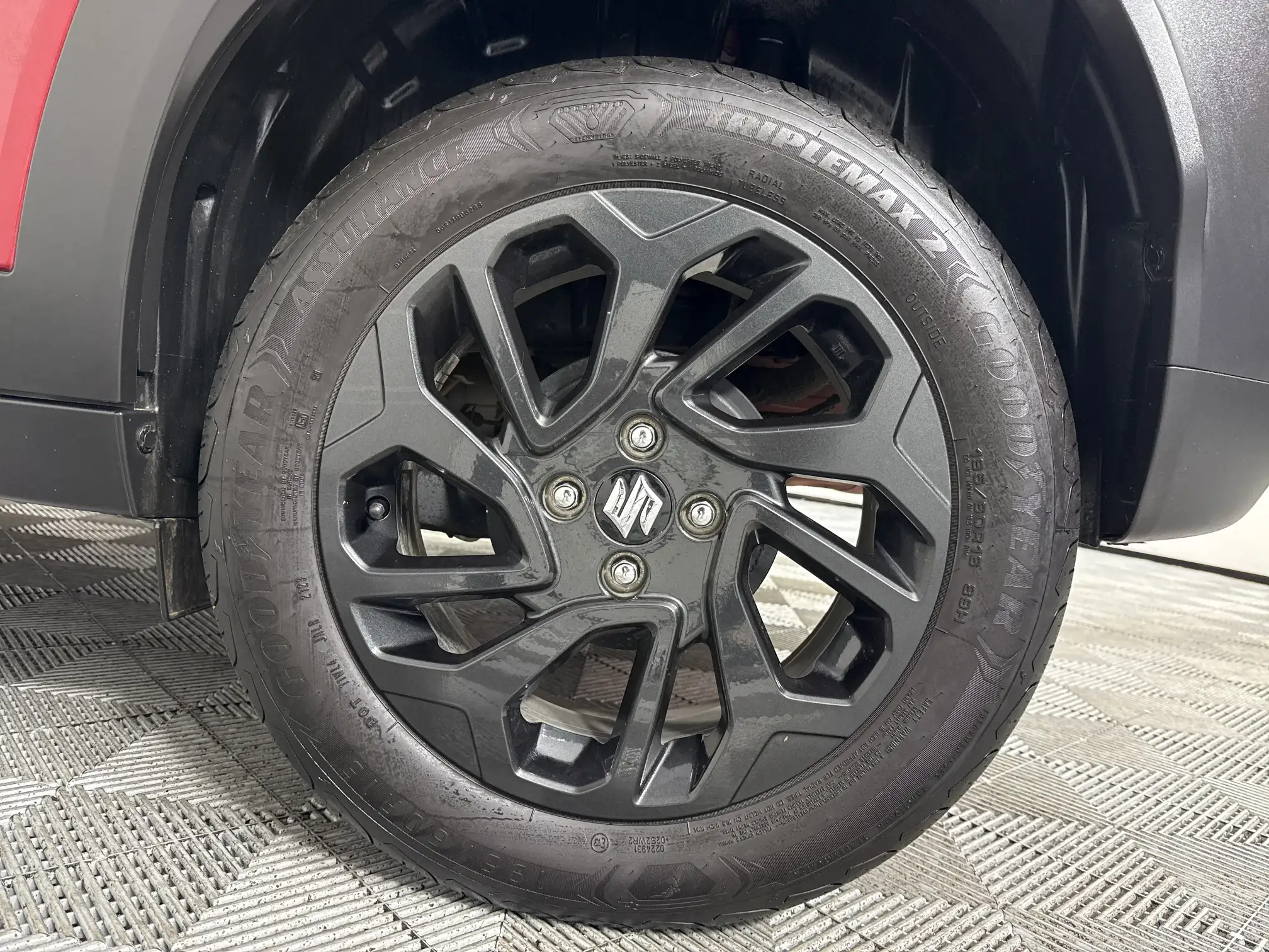 Suzuki Fronx