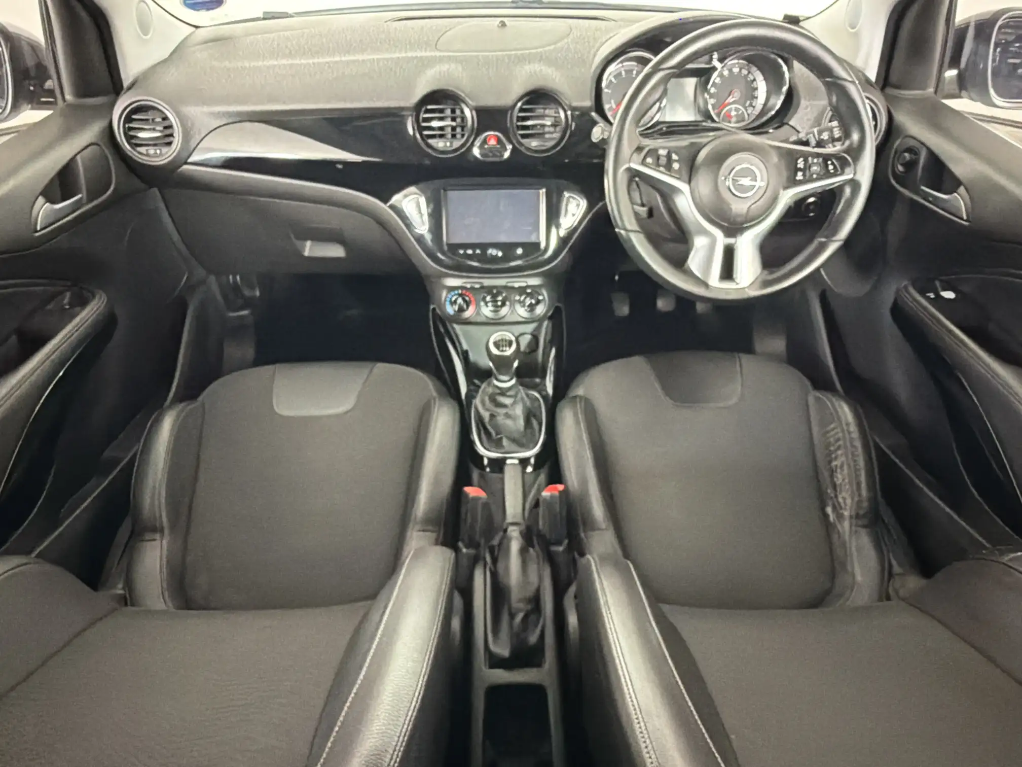 Opel Adam