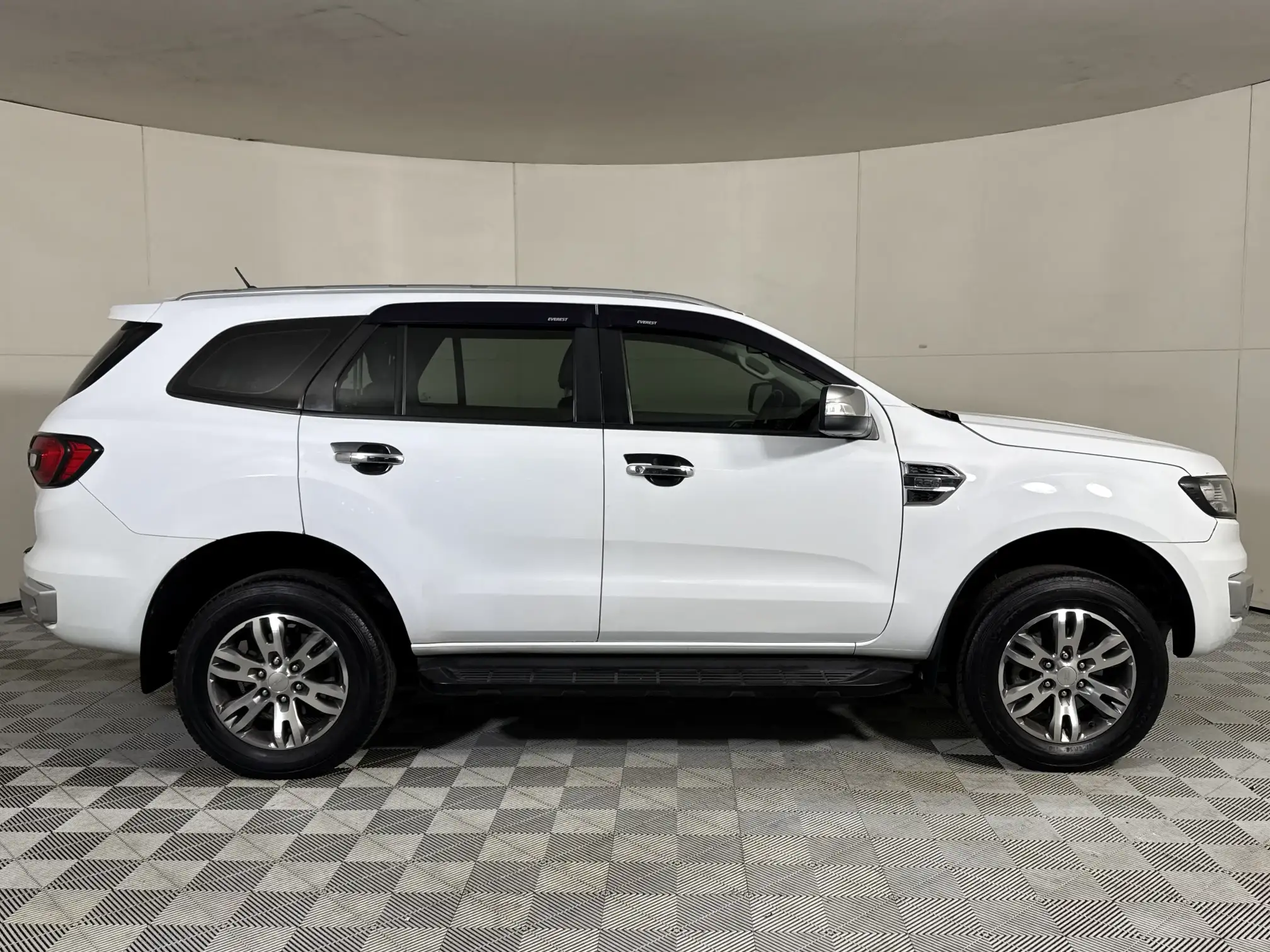 Ford Everest