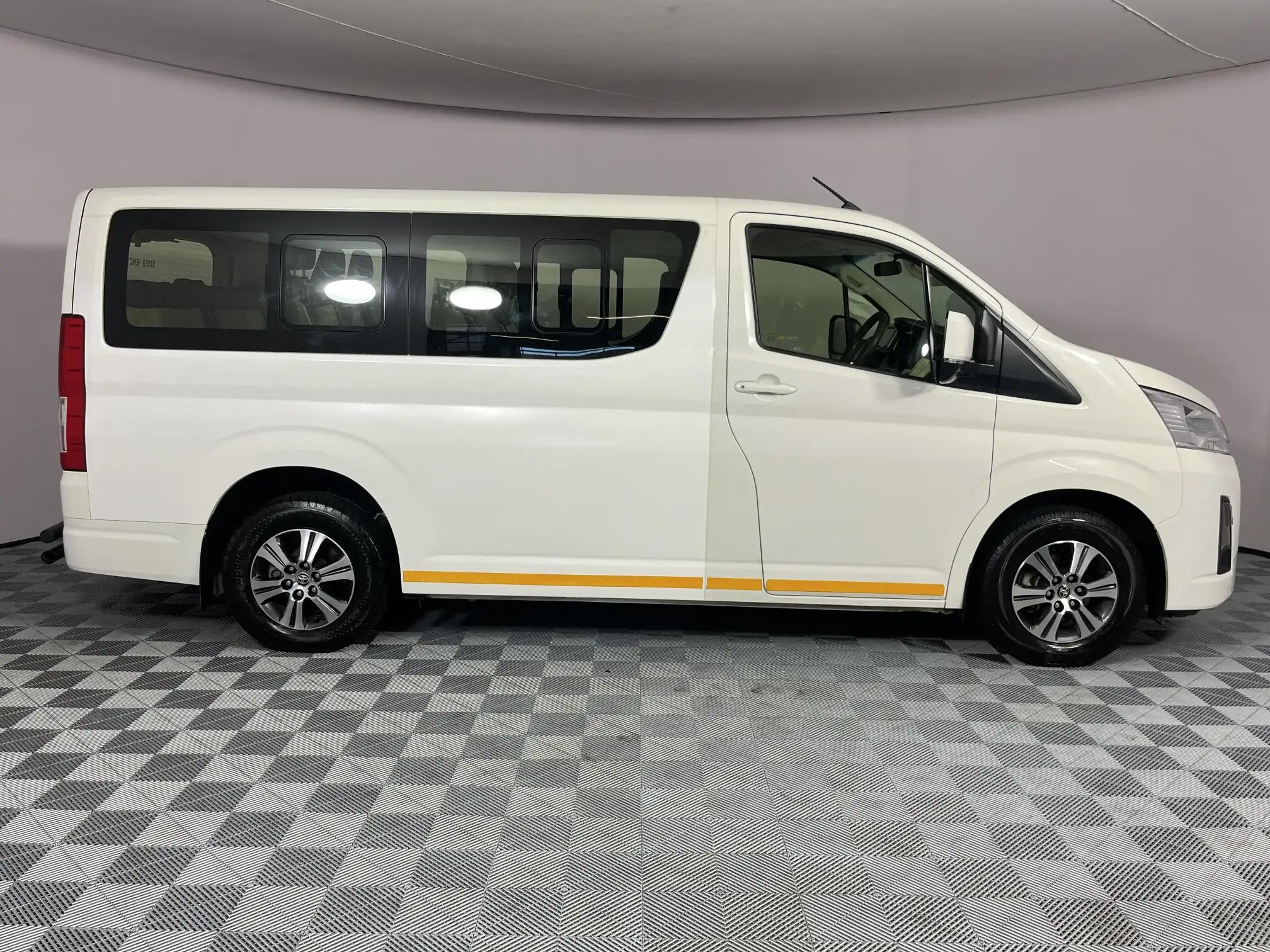 Toyota Quantum