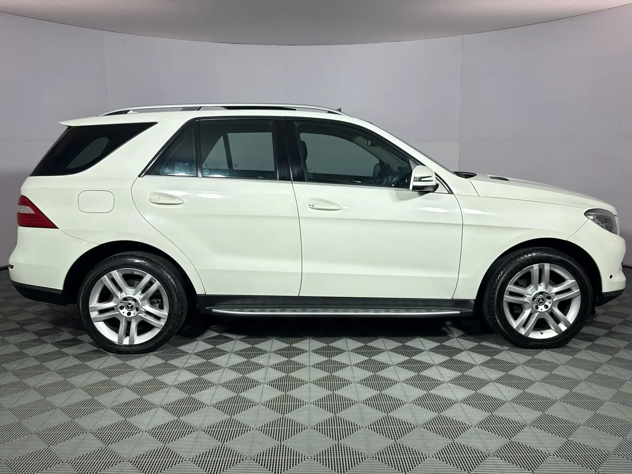 Mercedes-Benz M Class