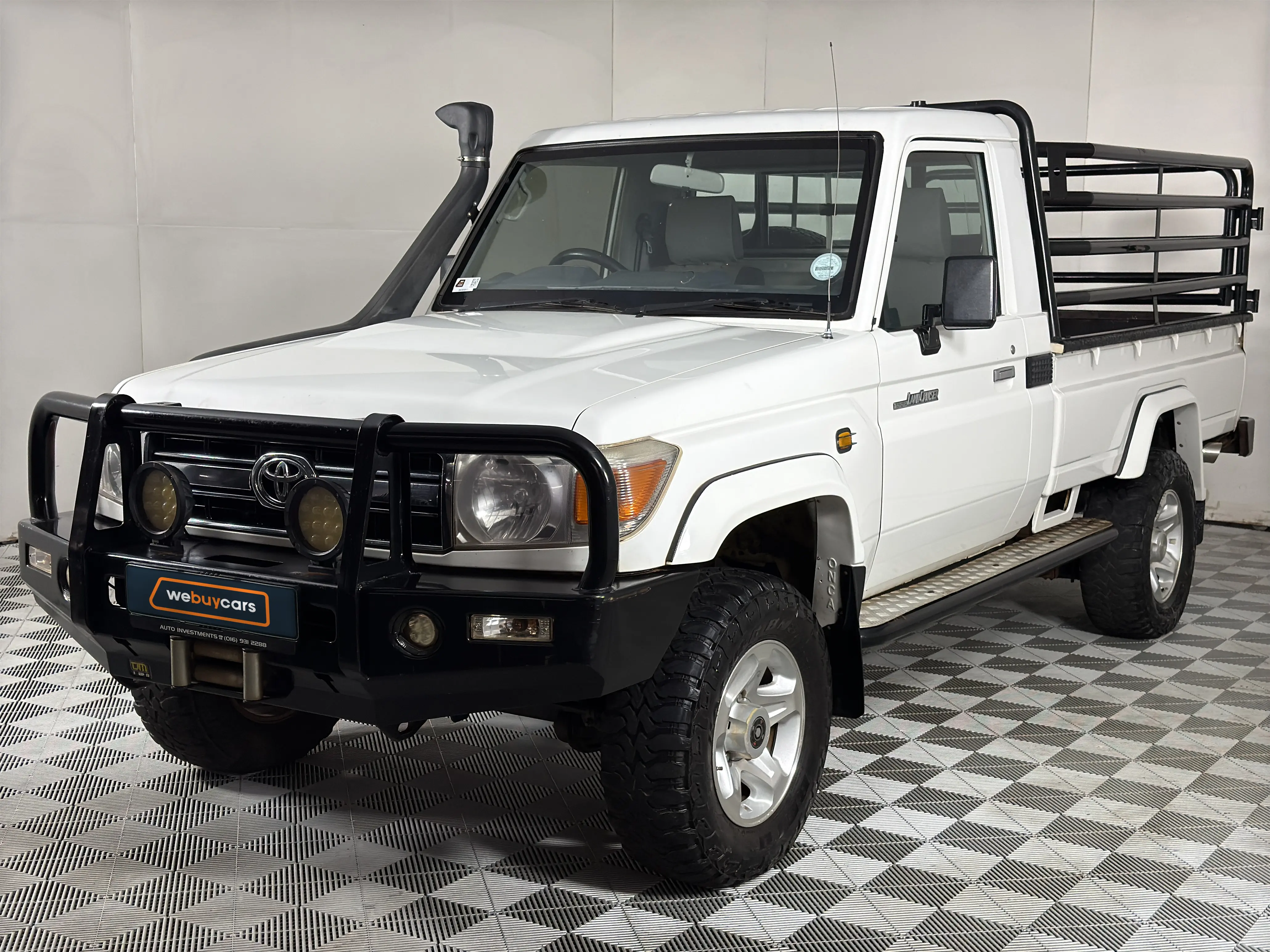 2011 Toyota Land Cruiser 79 4.0p Pick Up Single Cab