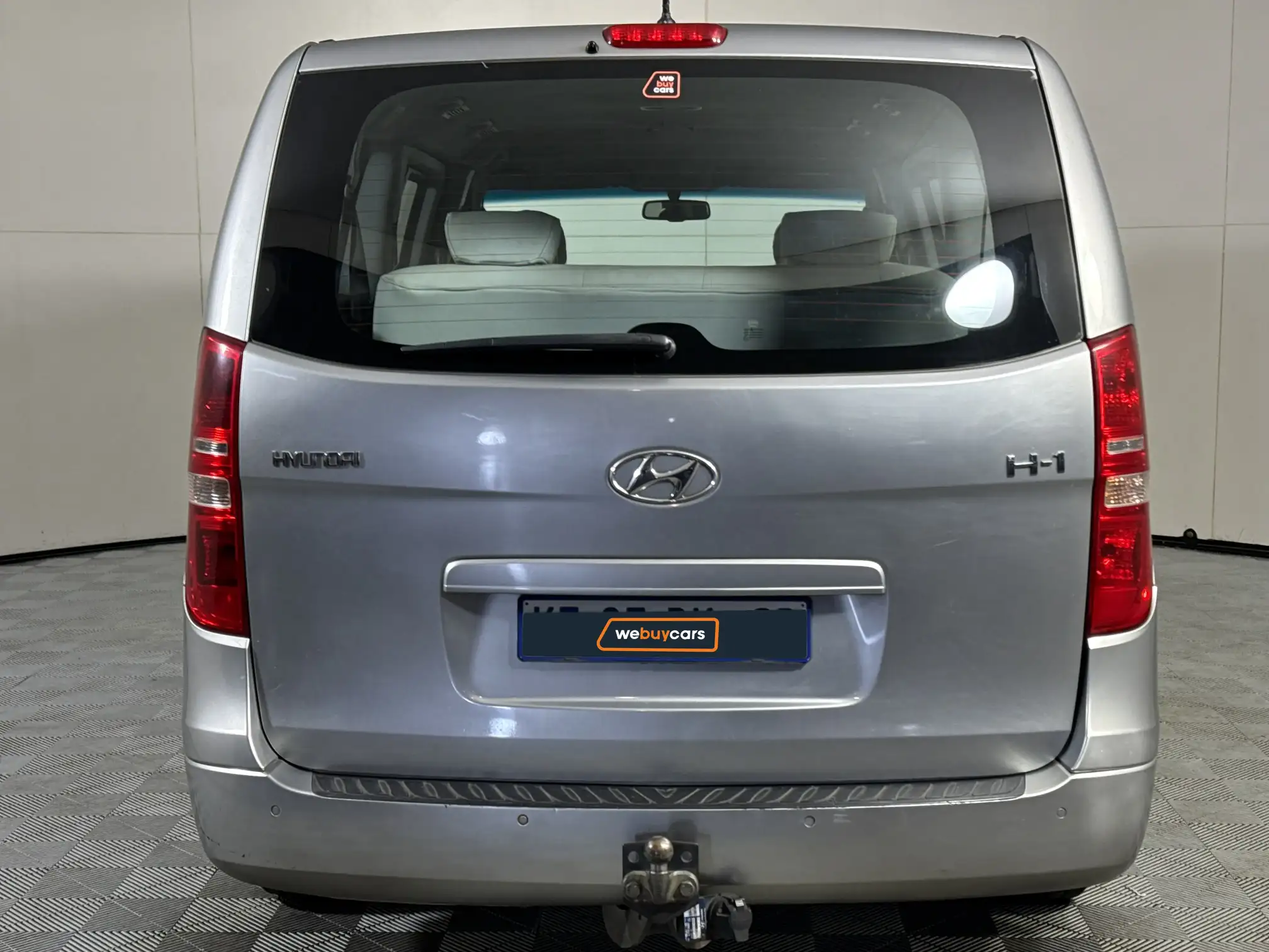 Hyundai H-1