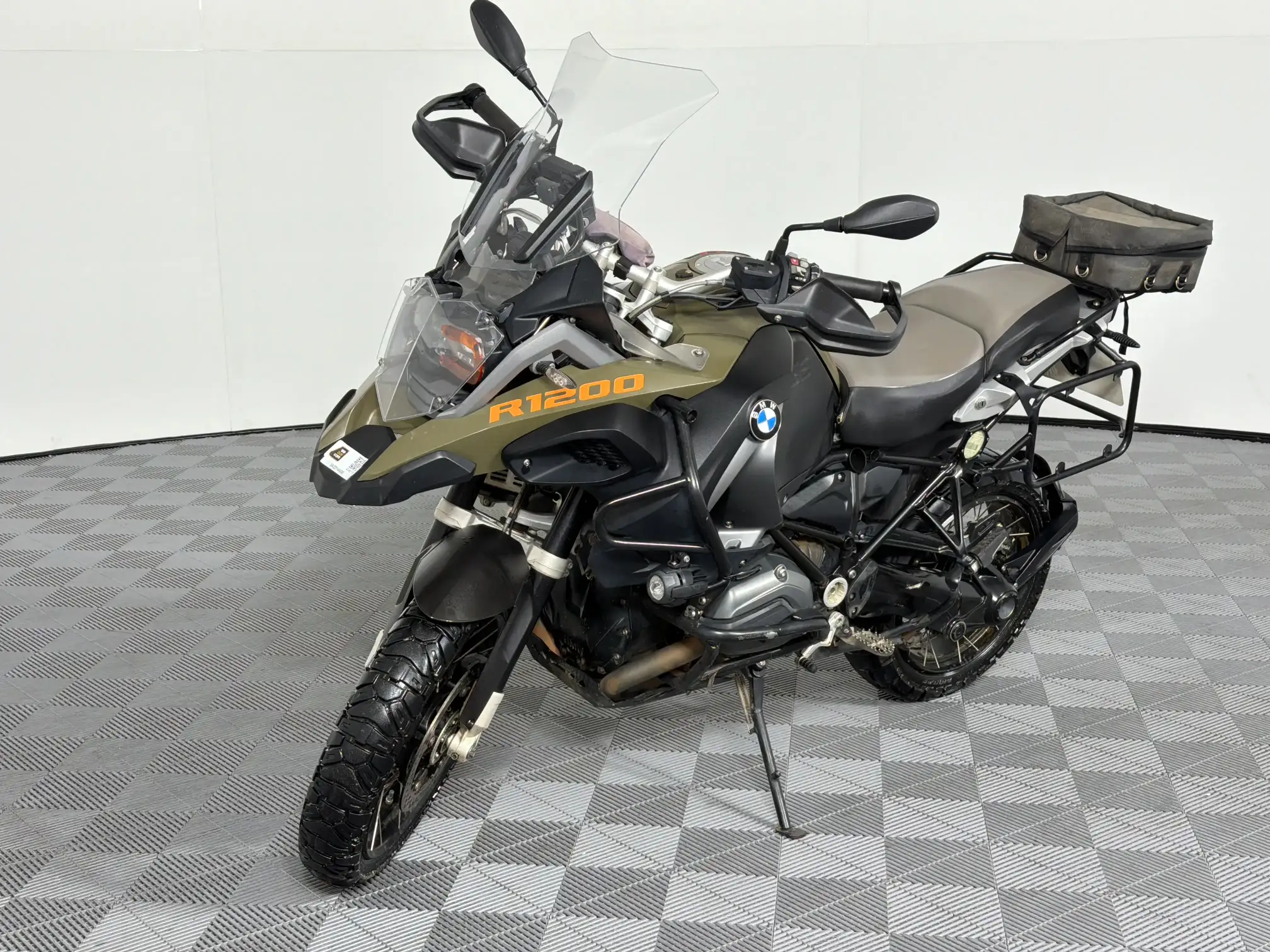 BMW R Series