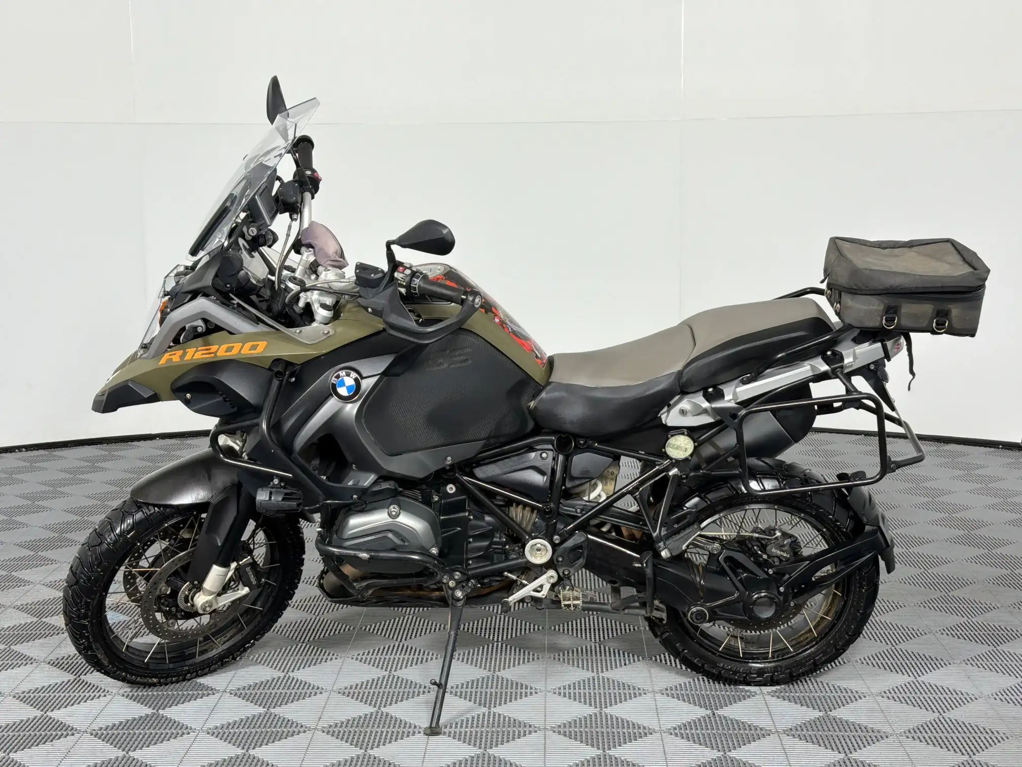BMW R Series