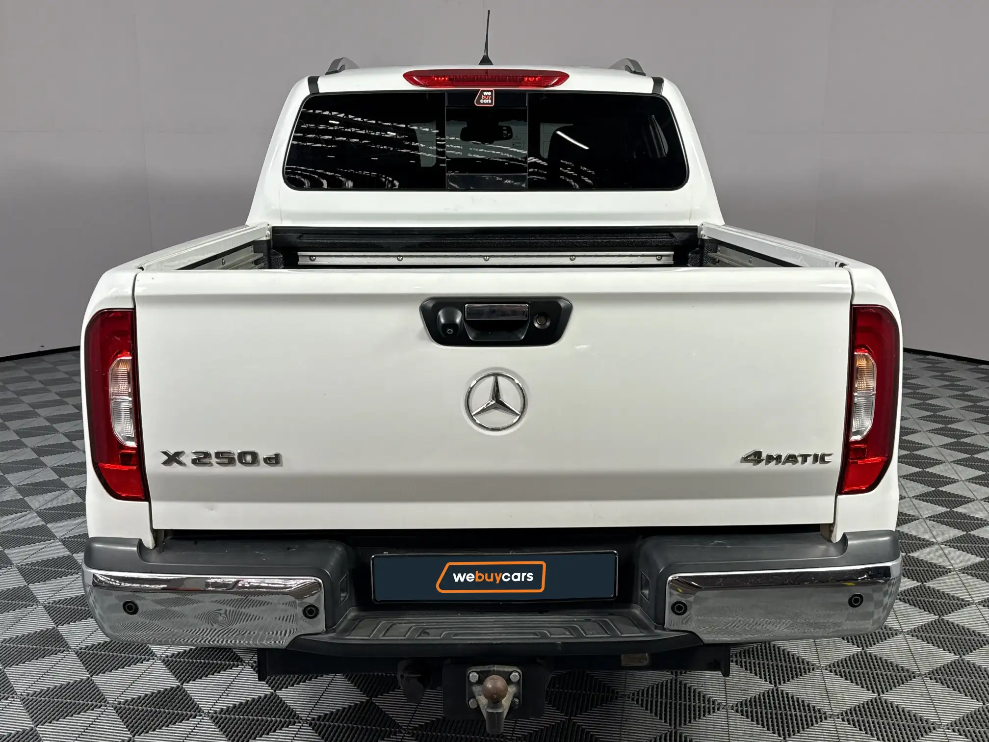 Mercedes-Benz X-Class