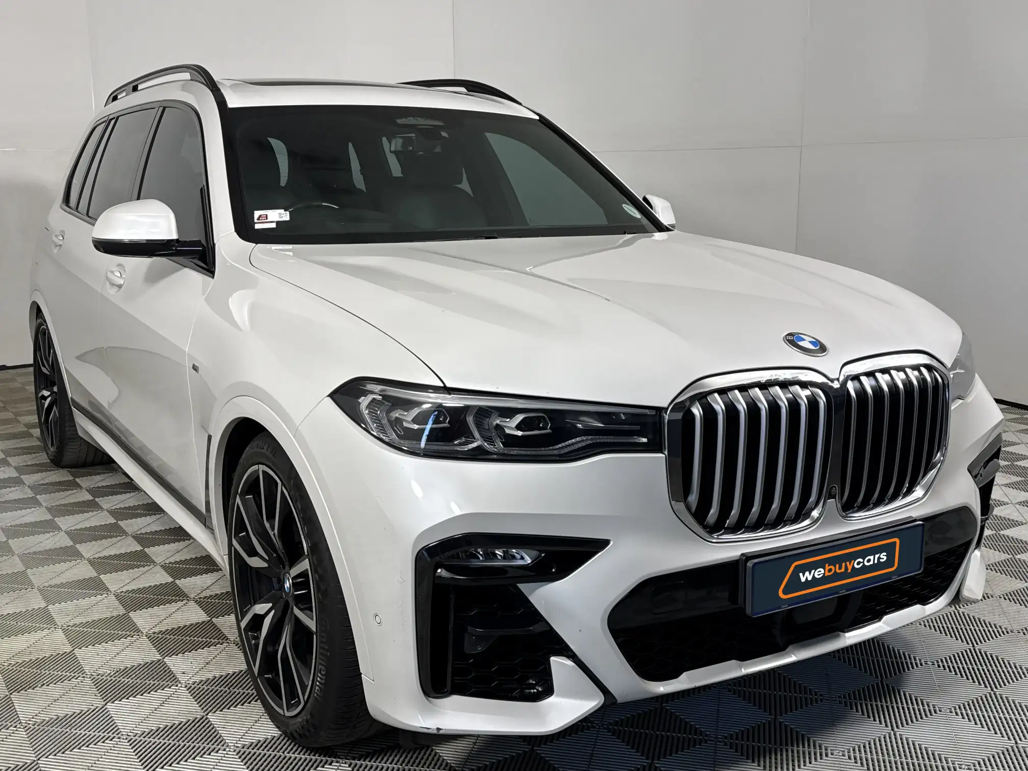 BMW X7