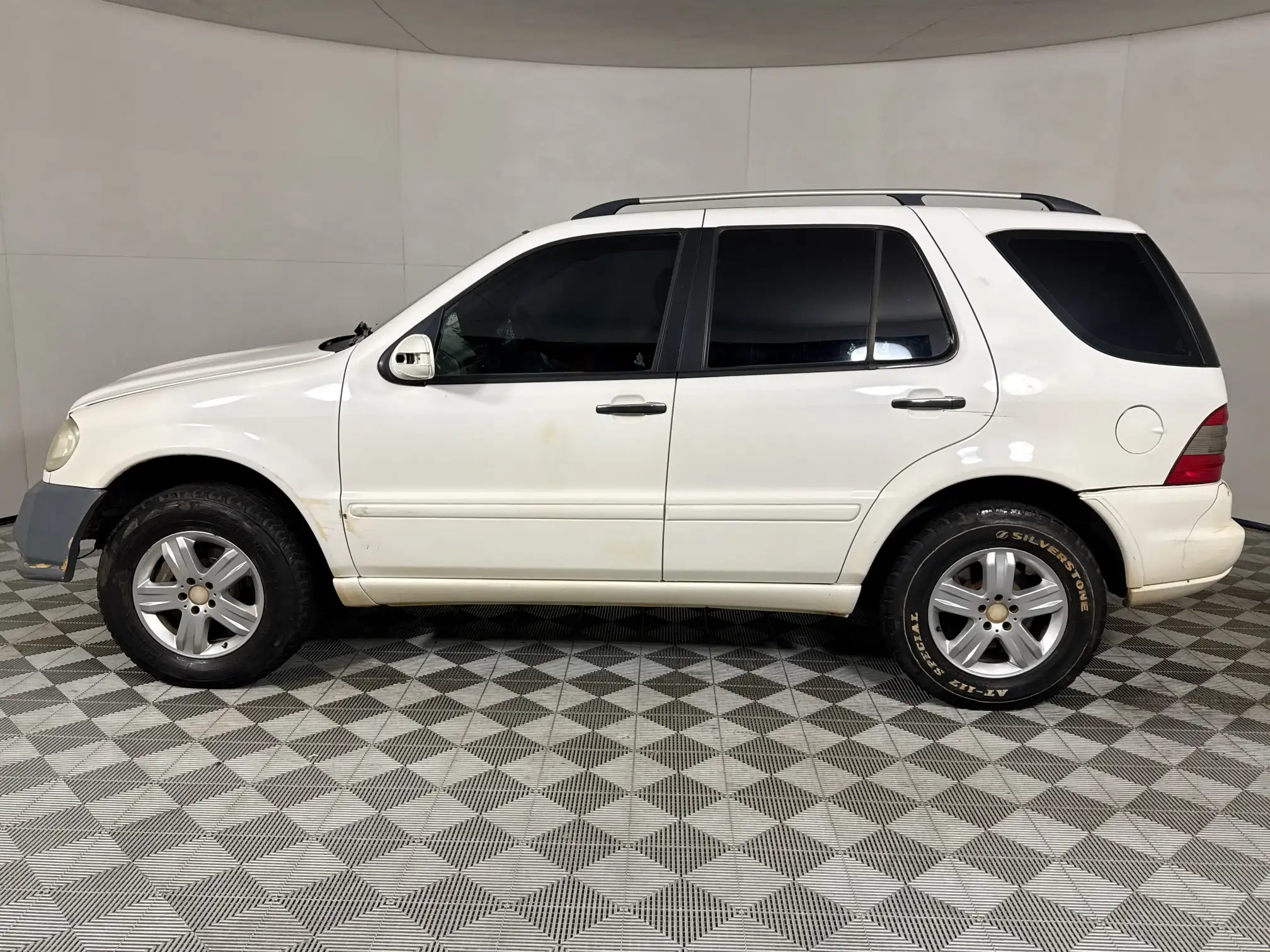 Mercedes-Benz M Class