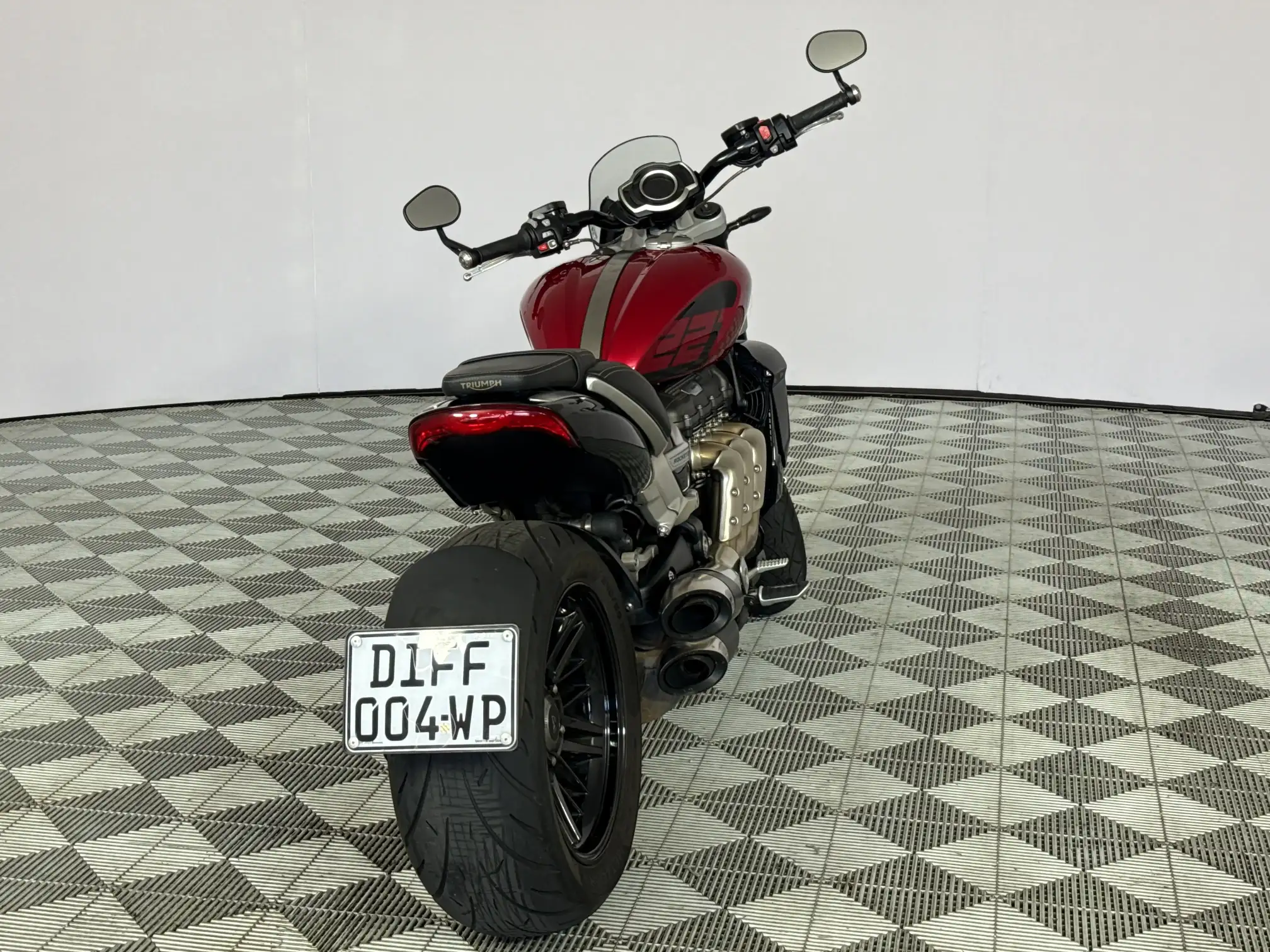 Triumph Rocket