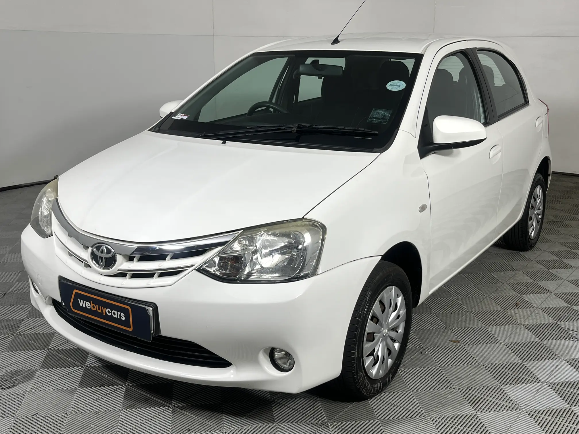 2013 Toyota Etios 1.5 XI 5-Door
