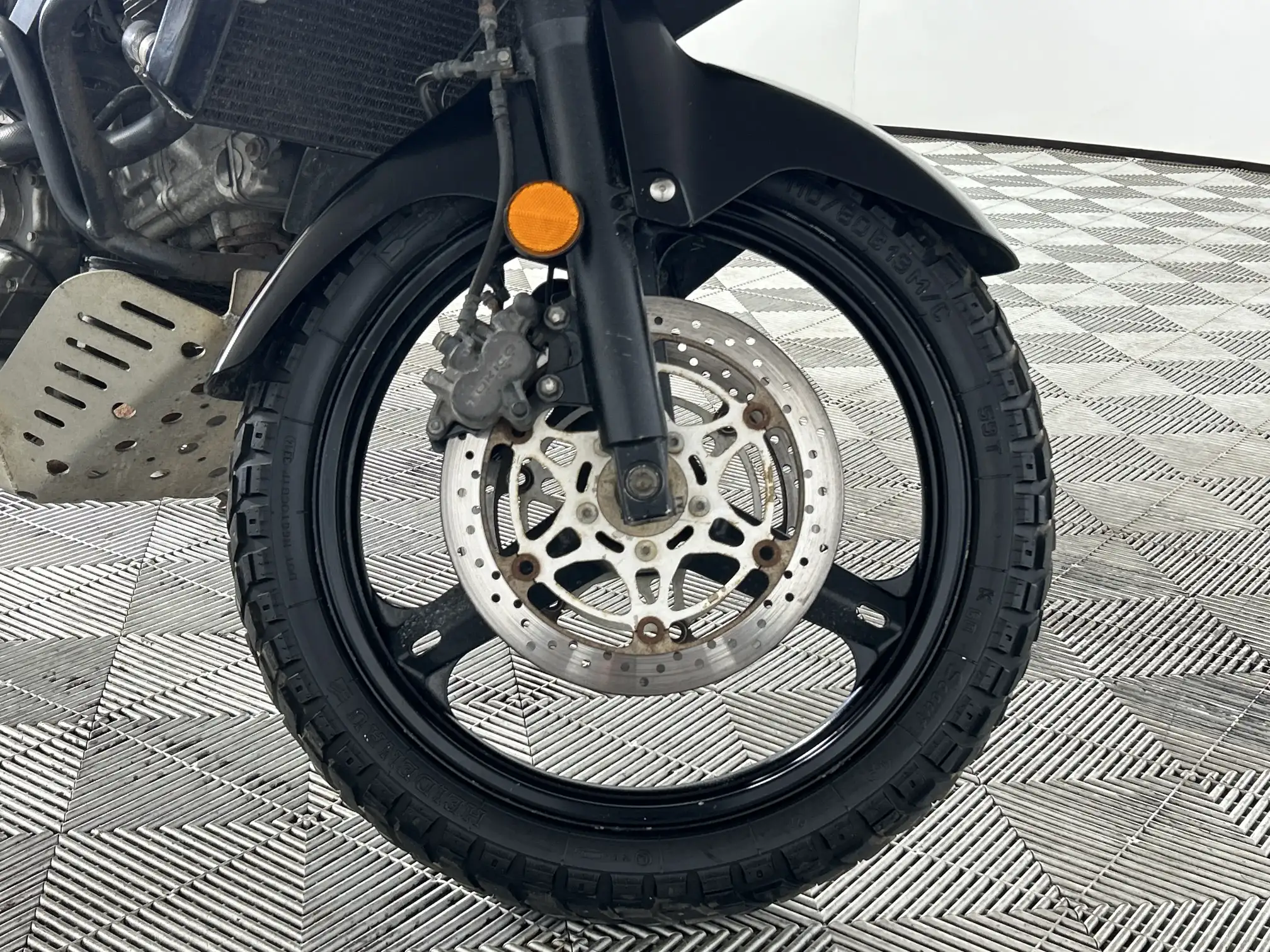 Suzuki DL