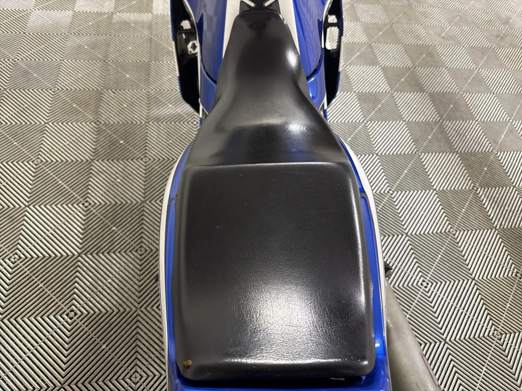 Yamaha FZR