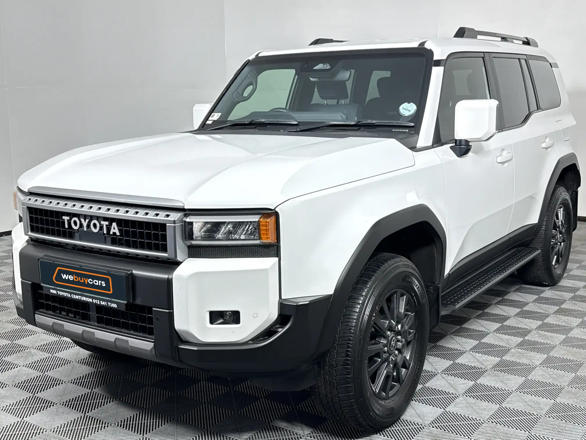 2025 Toyota Prado