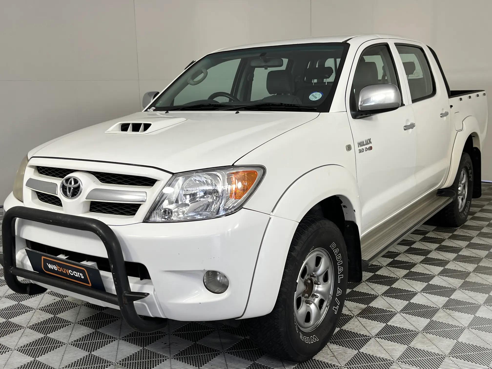 Toyota Hilux 3.0 D-4D Raider Double Cab for sale - R 161 900 | Carfind ...