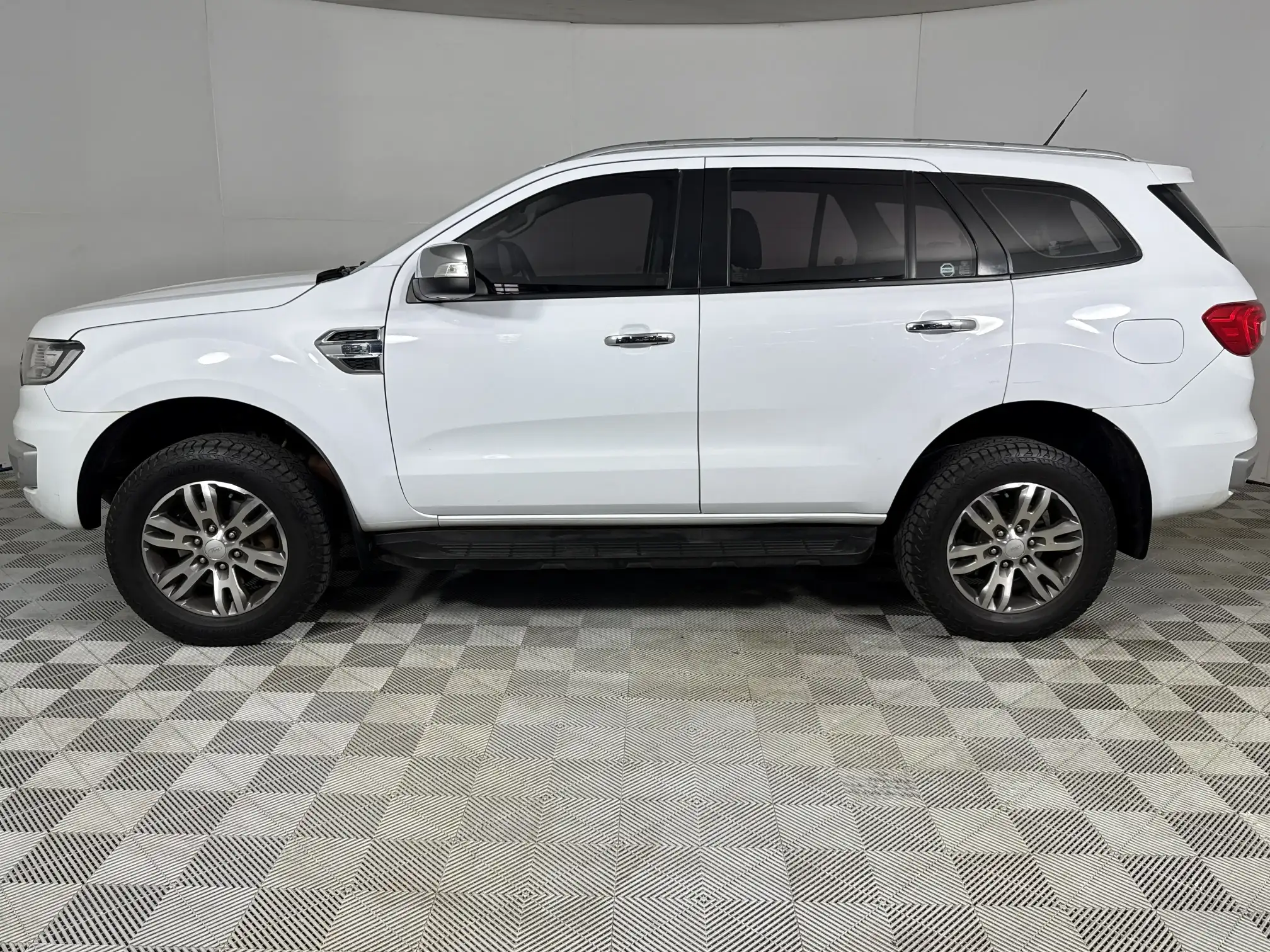 Ford Everest